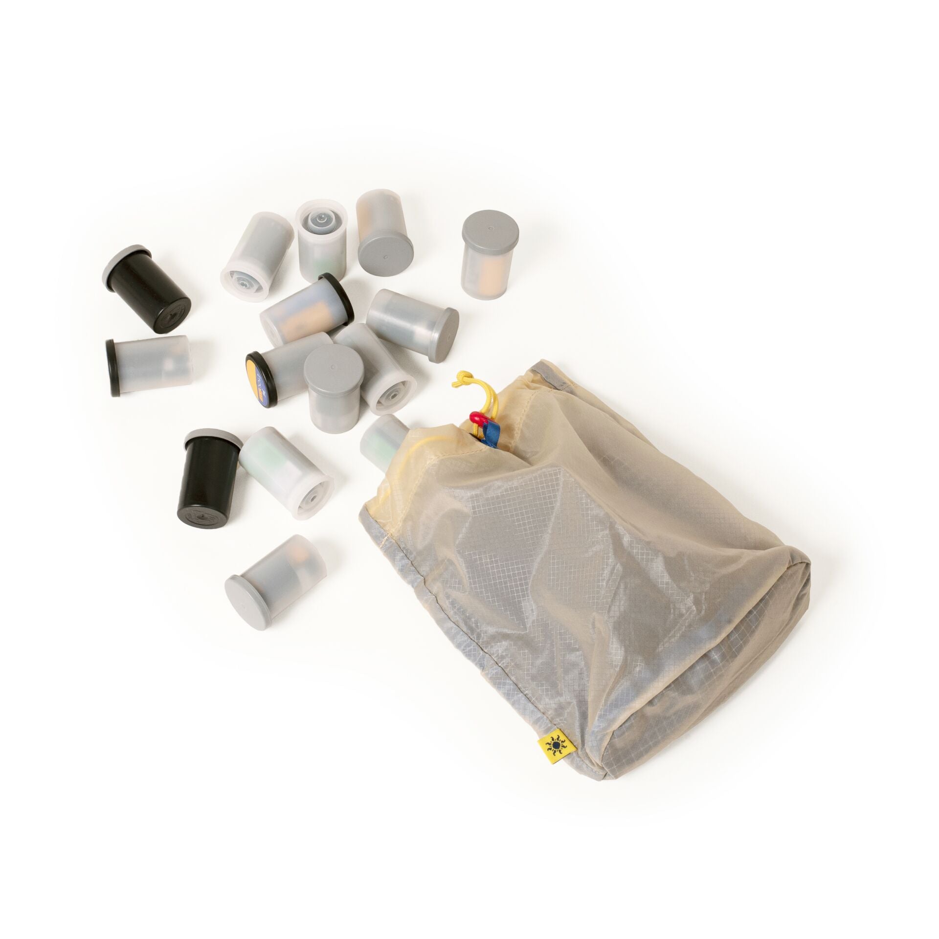 Long Weekend Film Pouch for 15 Rolls Creme Multicolor