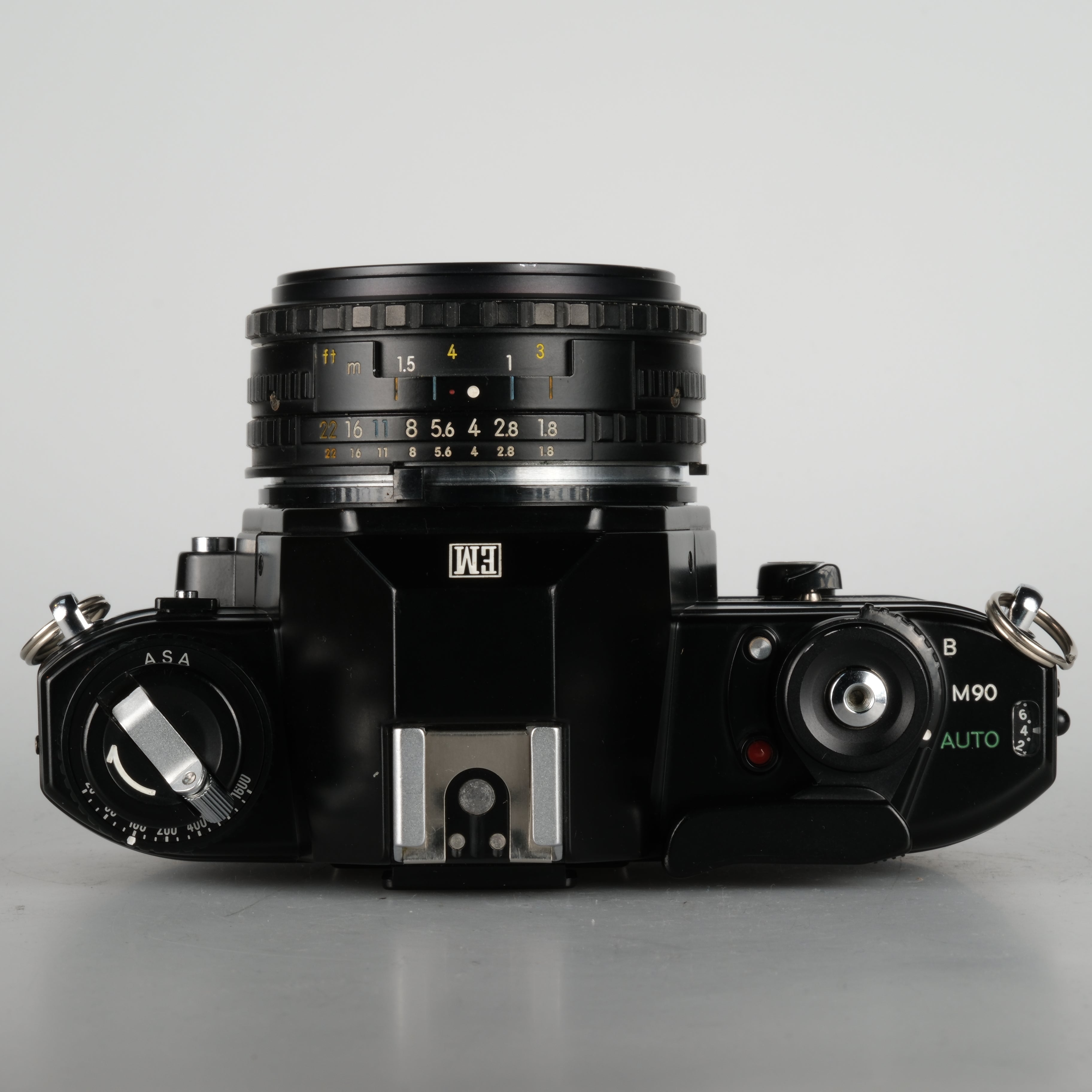 Nikon EM