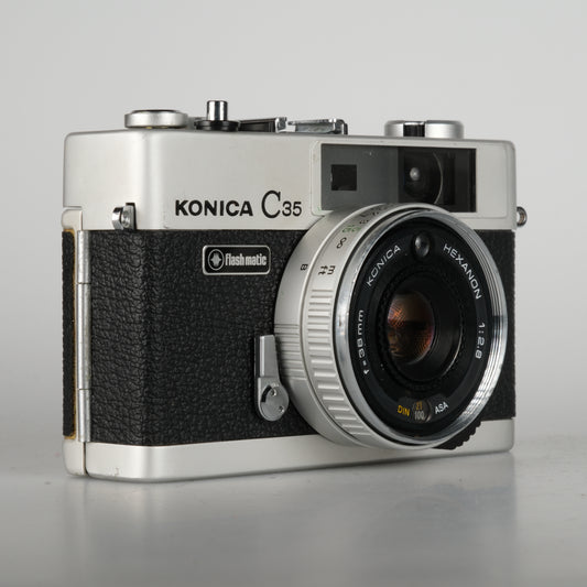 Konica C35