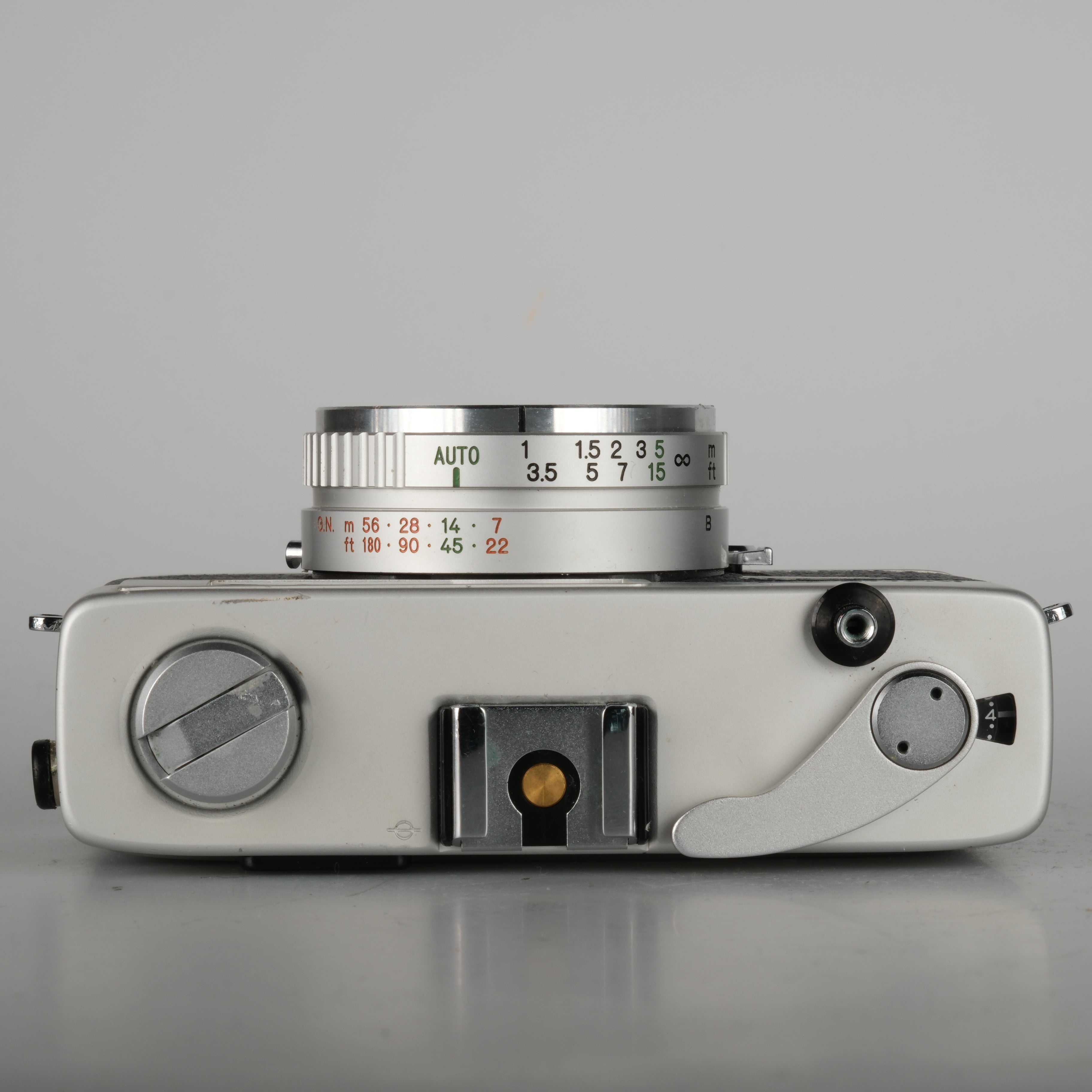Konica C35