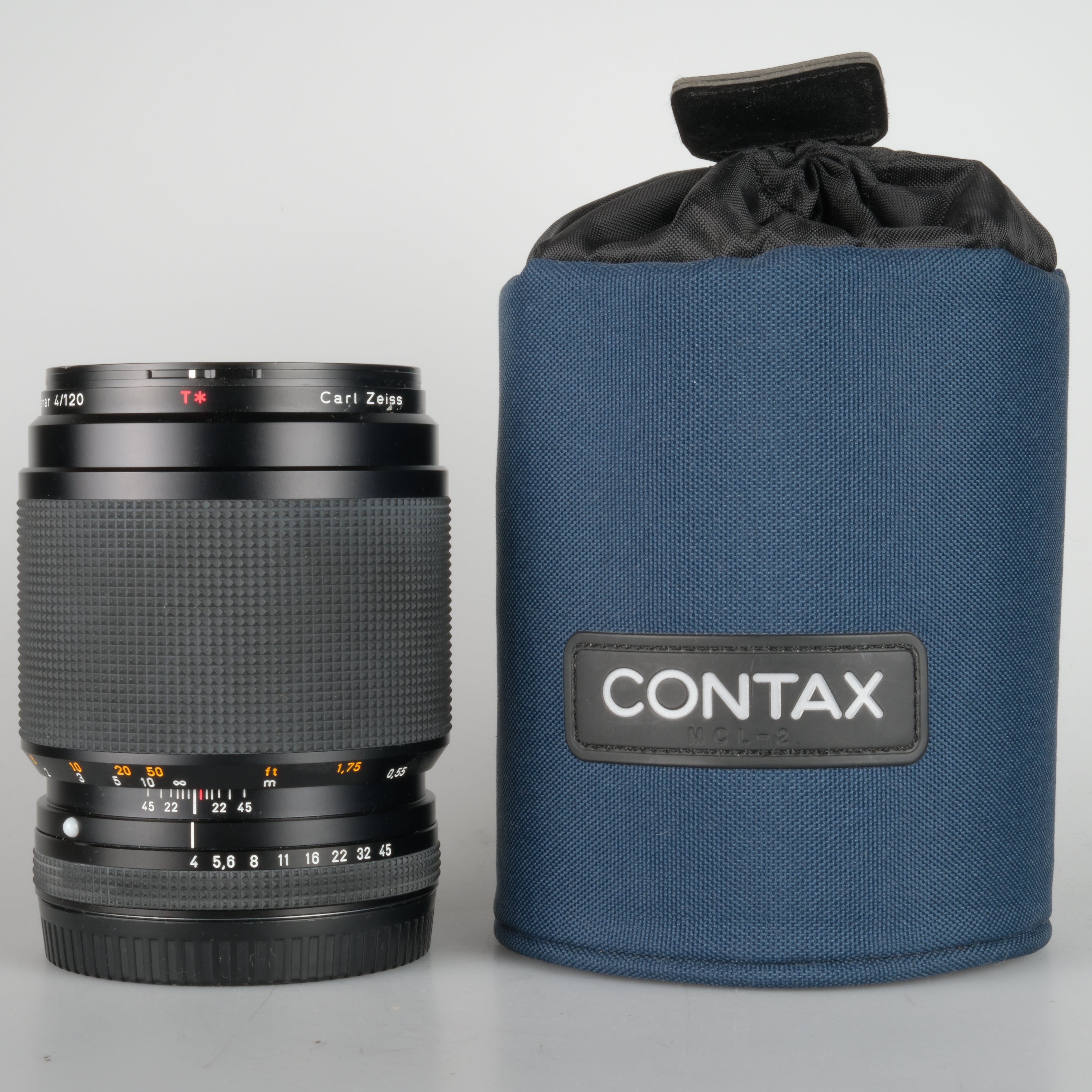 Contax 645 Carl Zeiss Apo-Macro-Planar 4/120mm