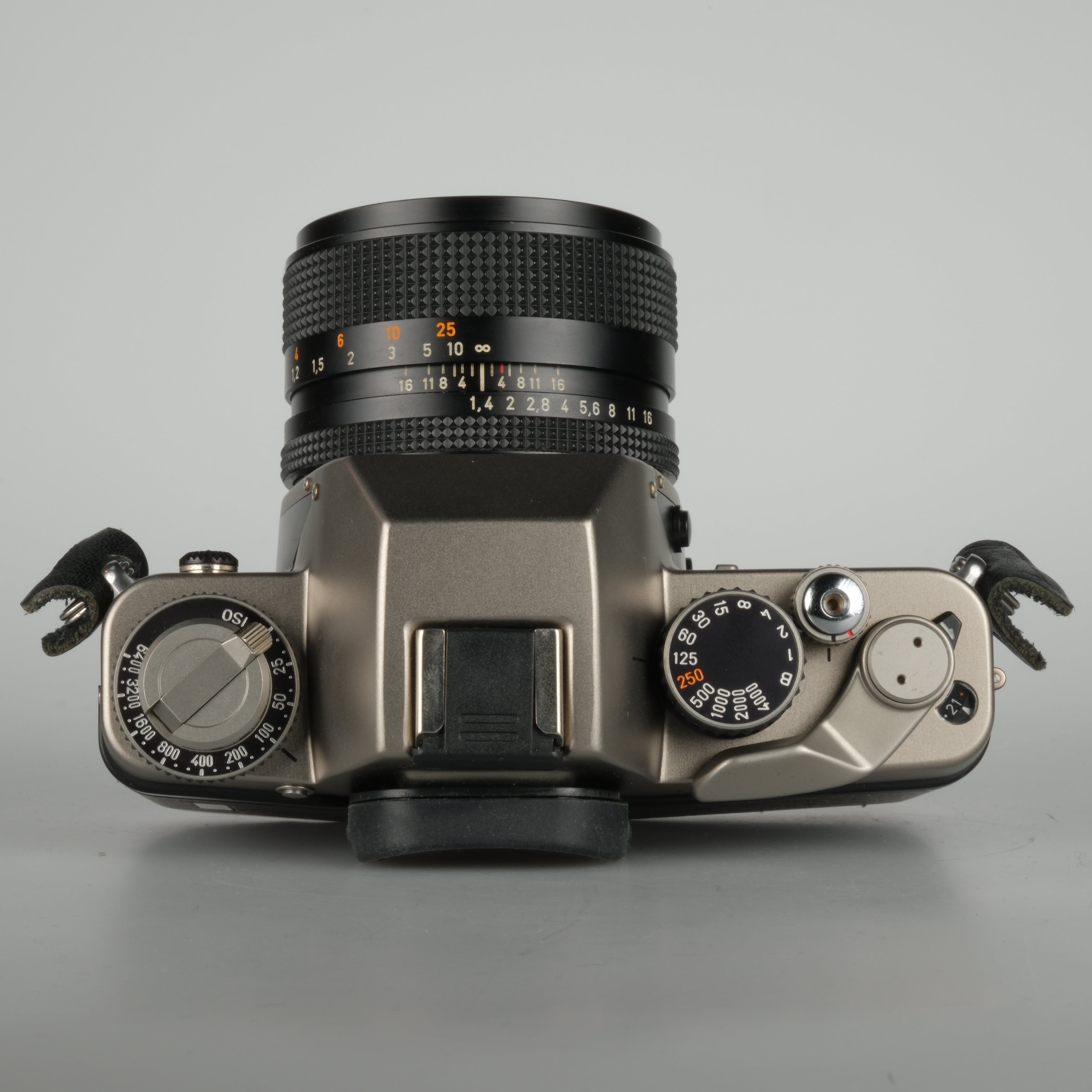 Contax S2 60 Years – click & surr