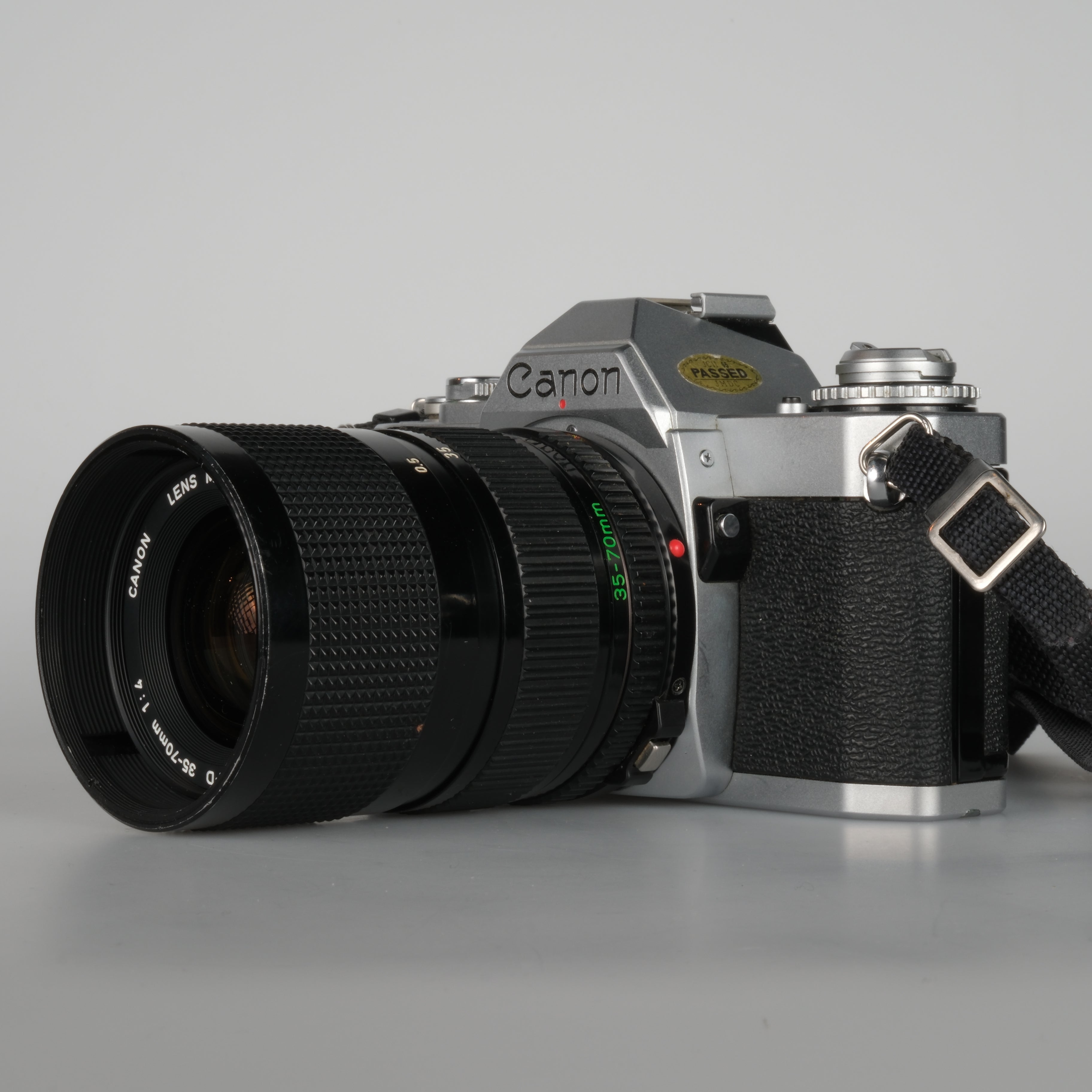 Canon AV-1