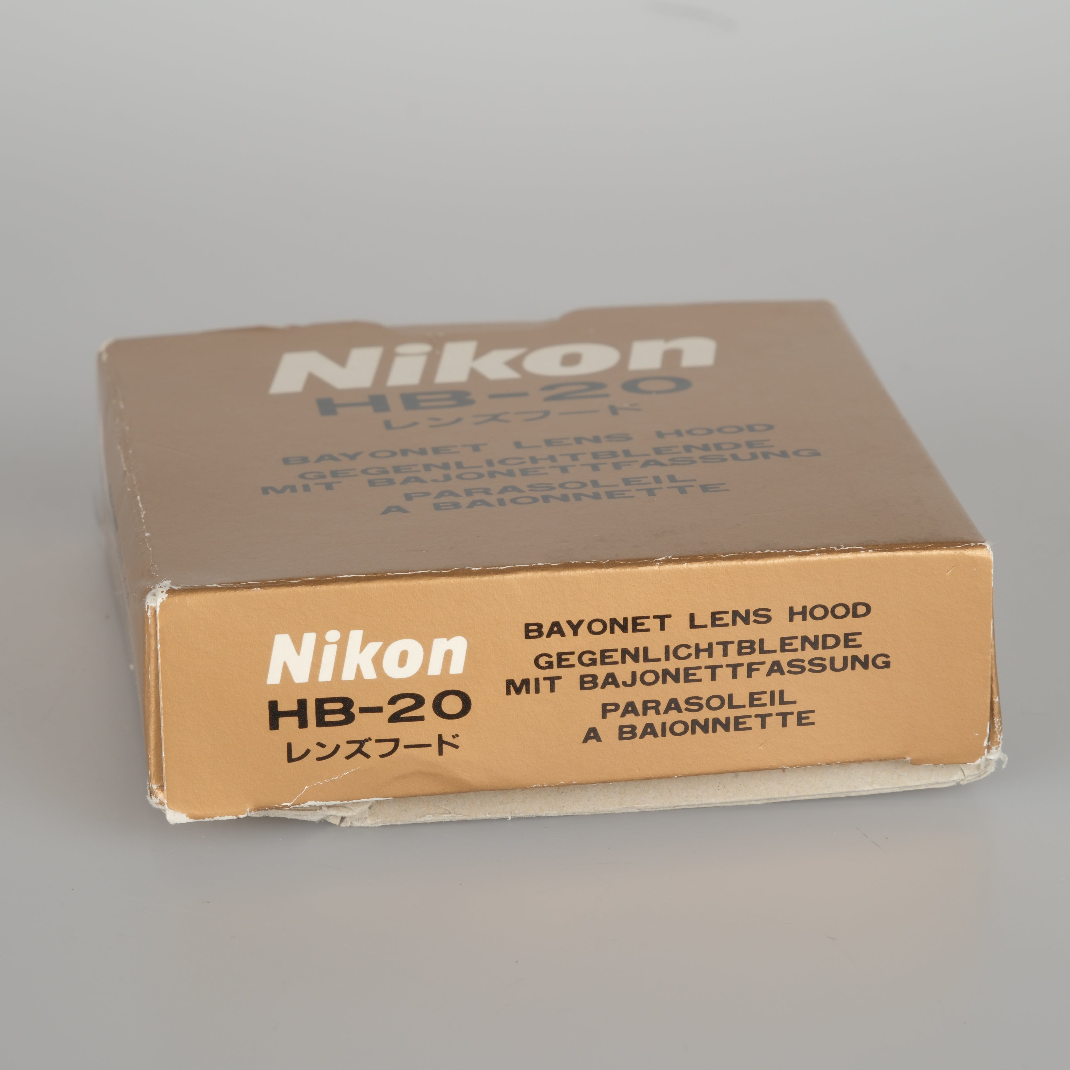 Nikon HB-20