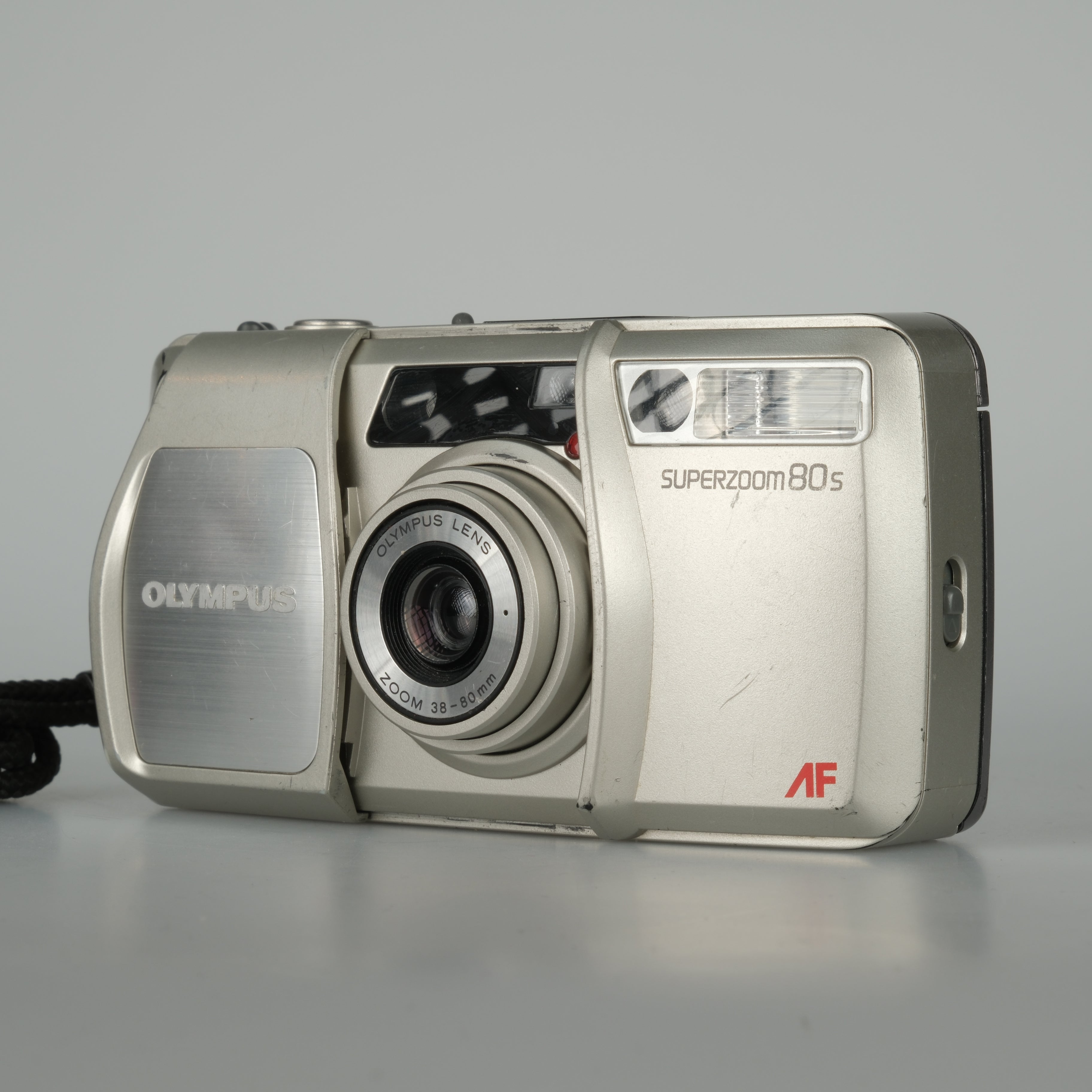 Olympus Super Zoom 80s
