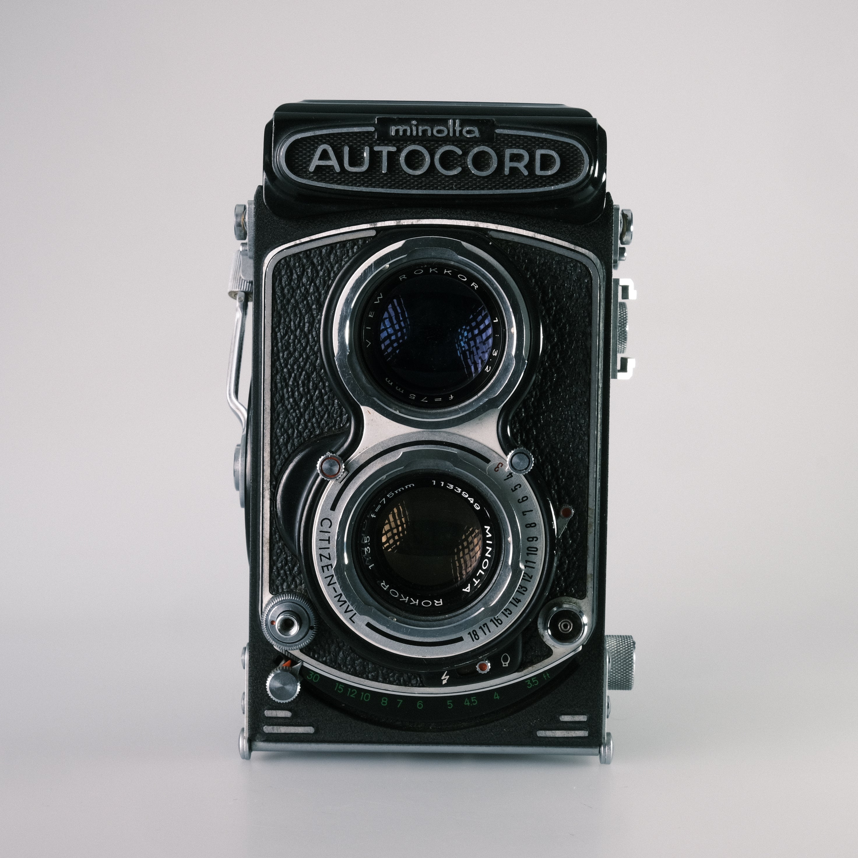 Minolta Autocord I – Click & Surr