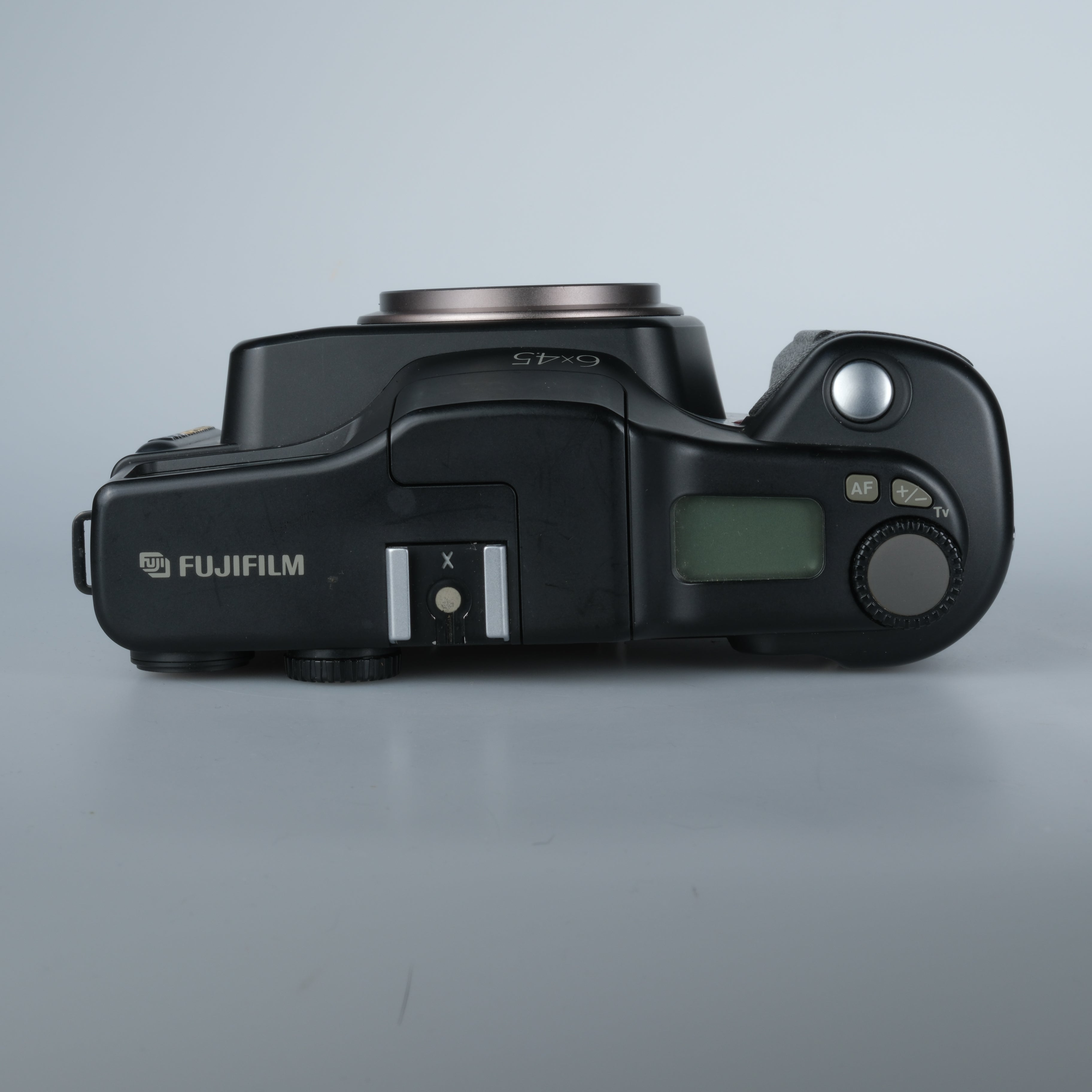 Fujifilm GA645 Professional – click & surr