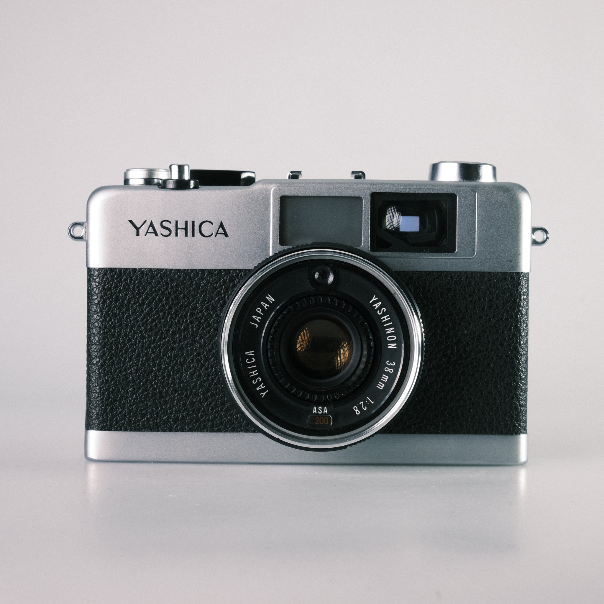 Yashica 35-ME