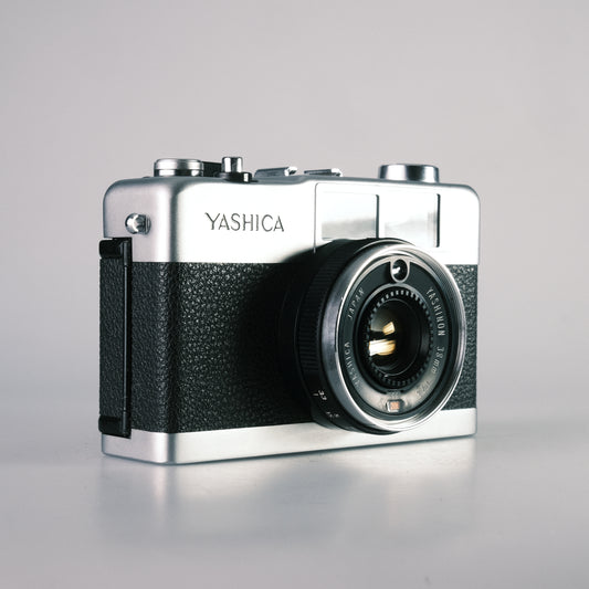 Yashica 35-ME