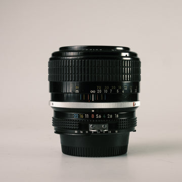 Nikon Nikkor 1.8/85mm