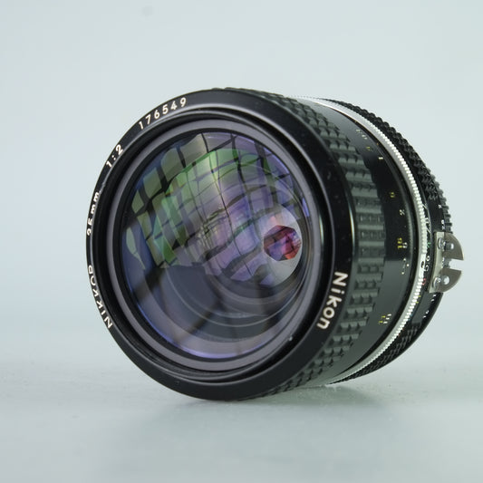 Nikkor 2/35mm