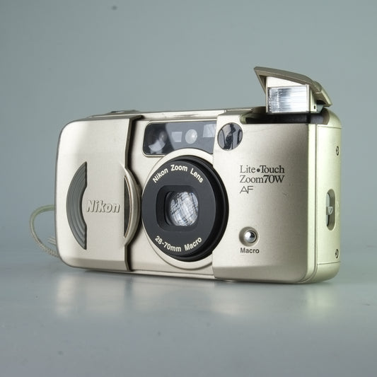 Nikon Lite Touch Zoom 70w