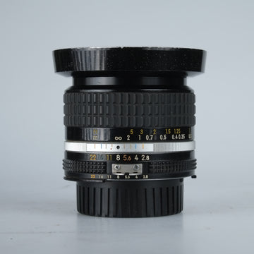 Nikkor 2.8/24mm