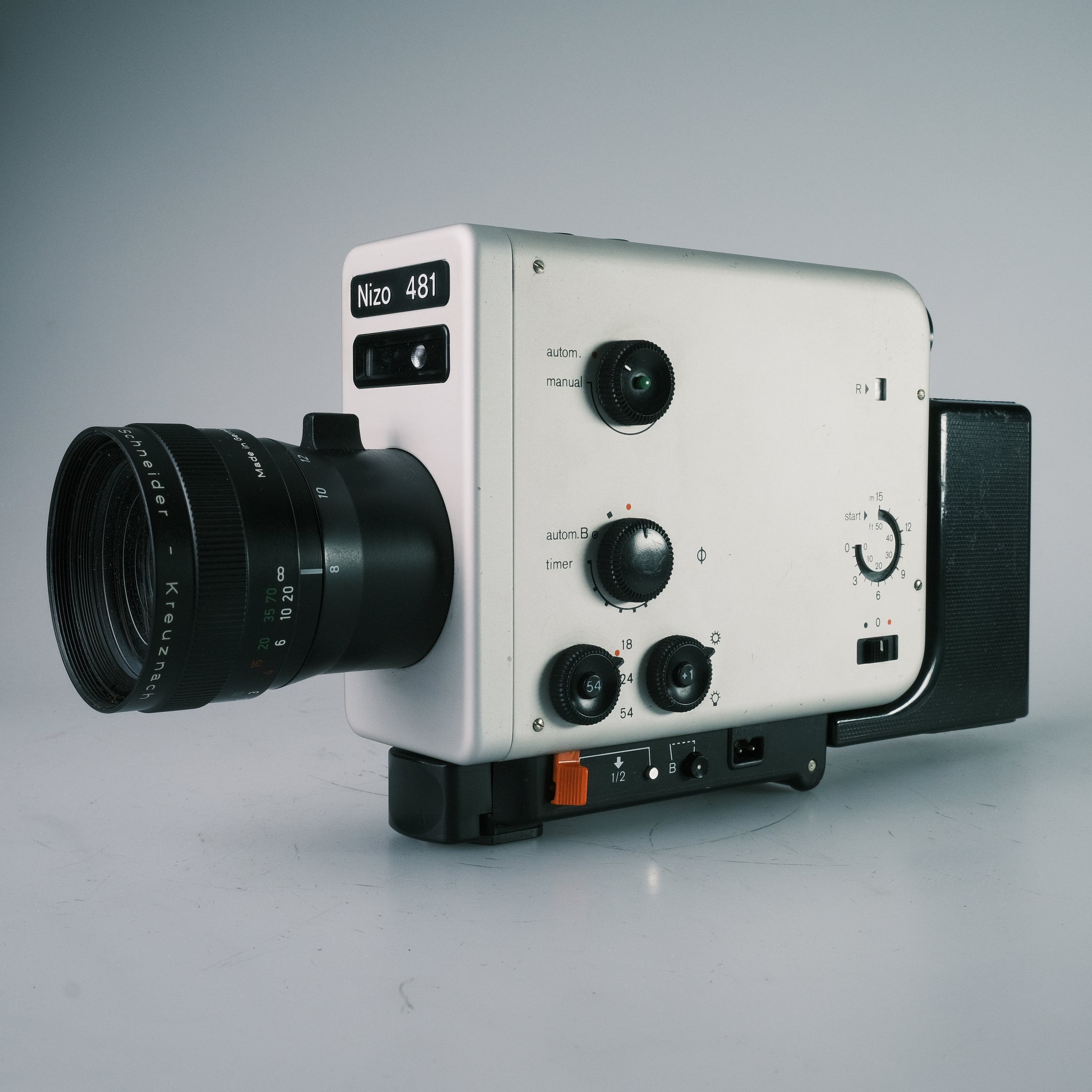 Braun Nizo 481