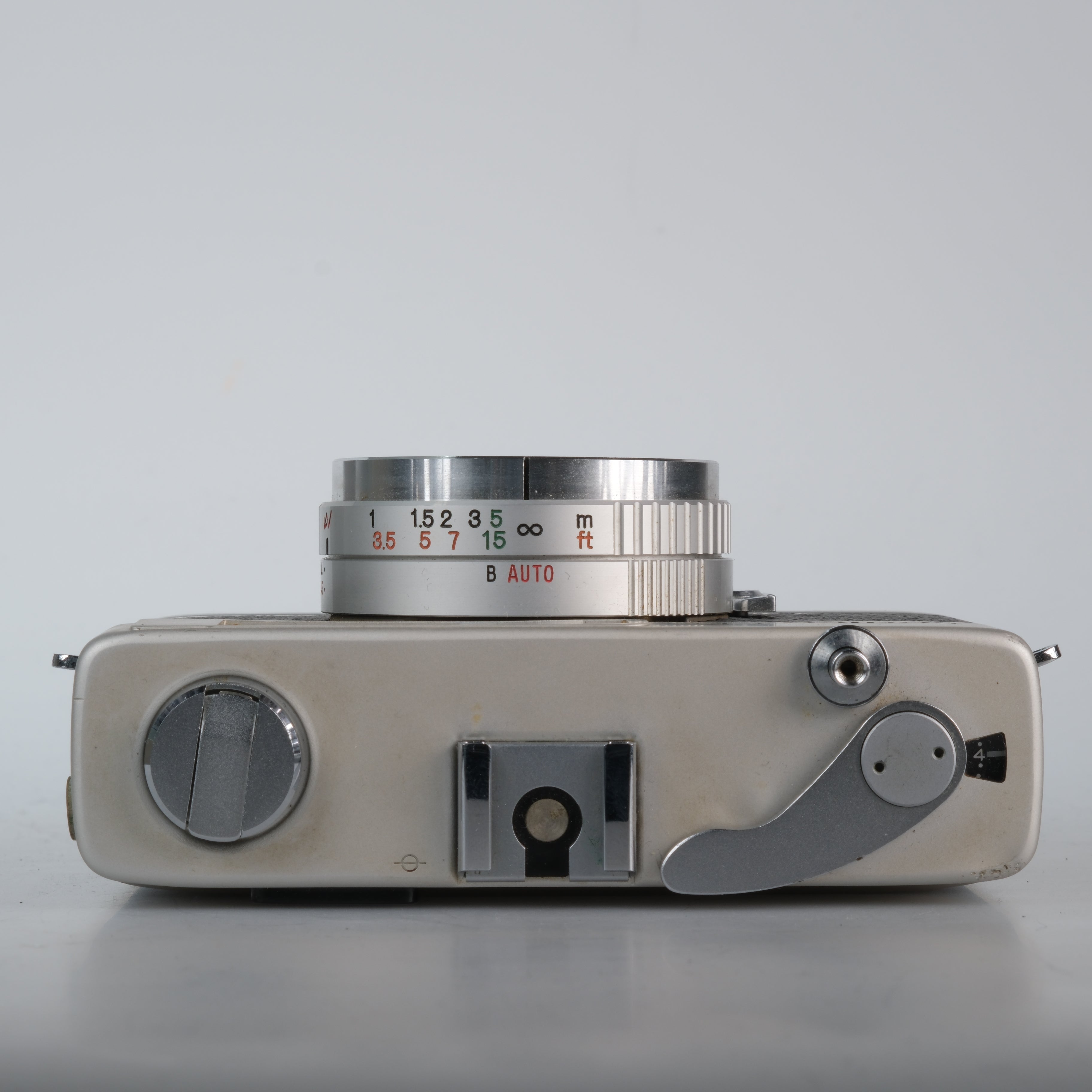 Konica C35