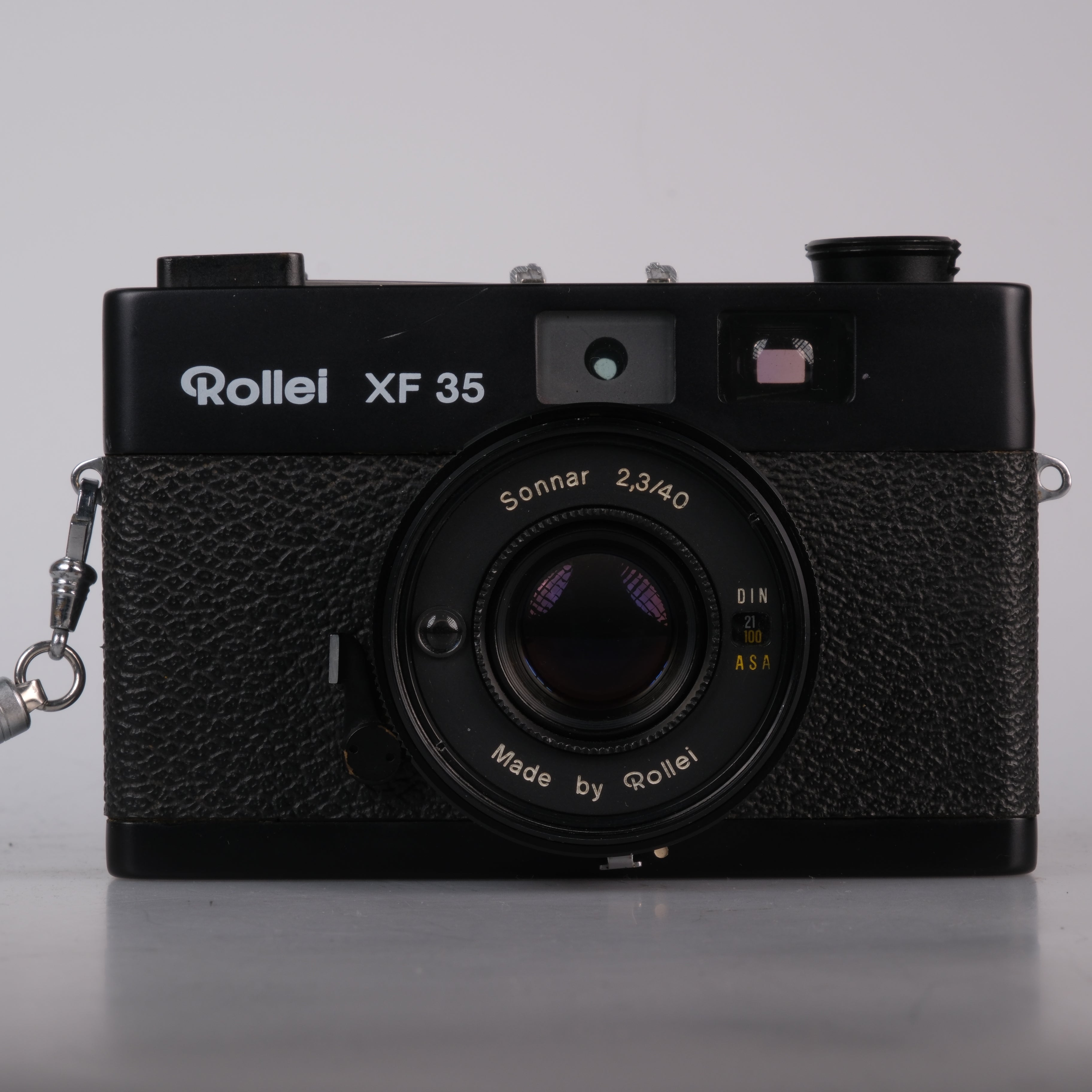 Rollei XF35