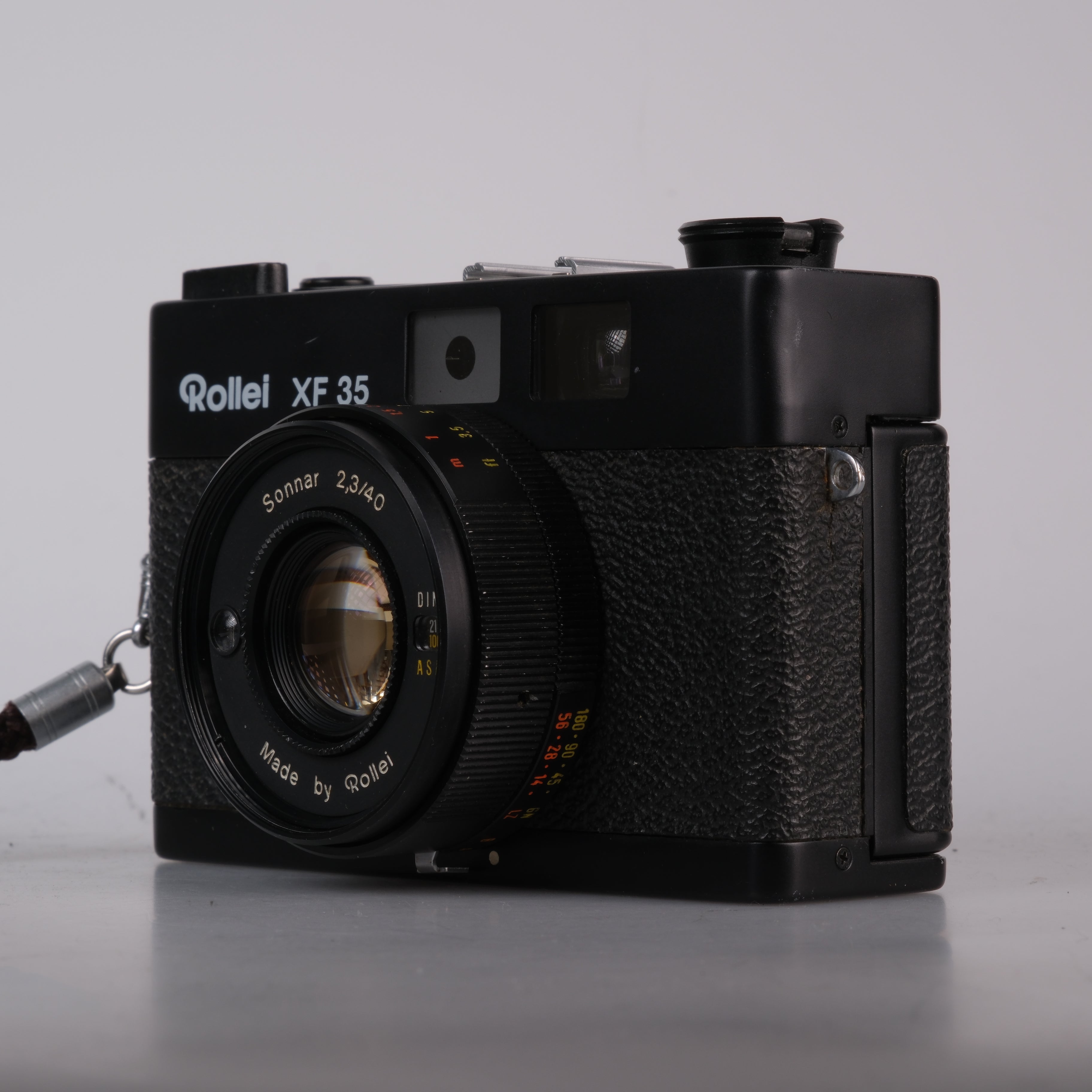 Rollei XF35