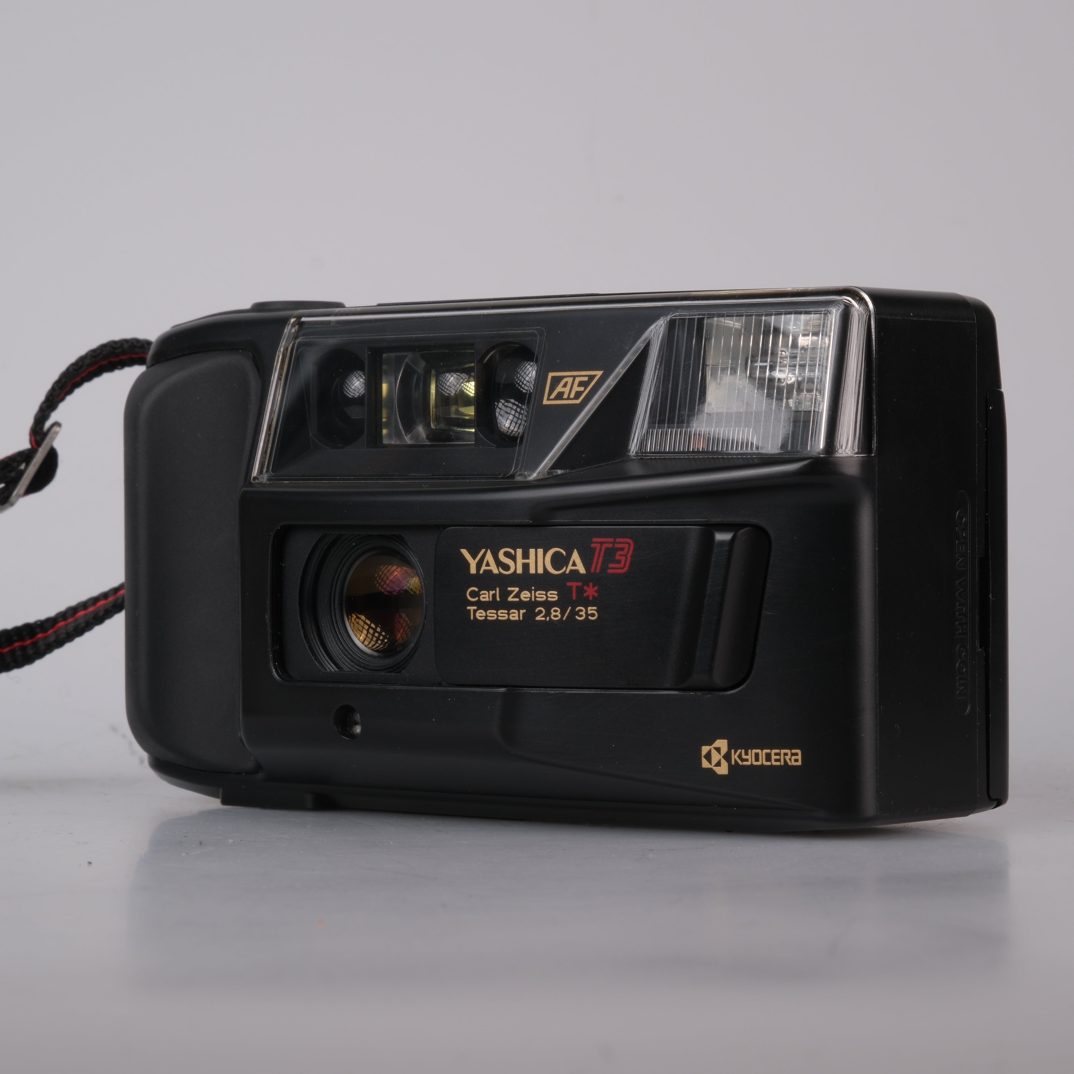 Yashica T3