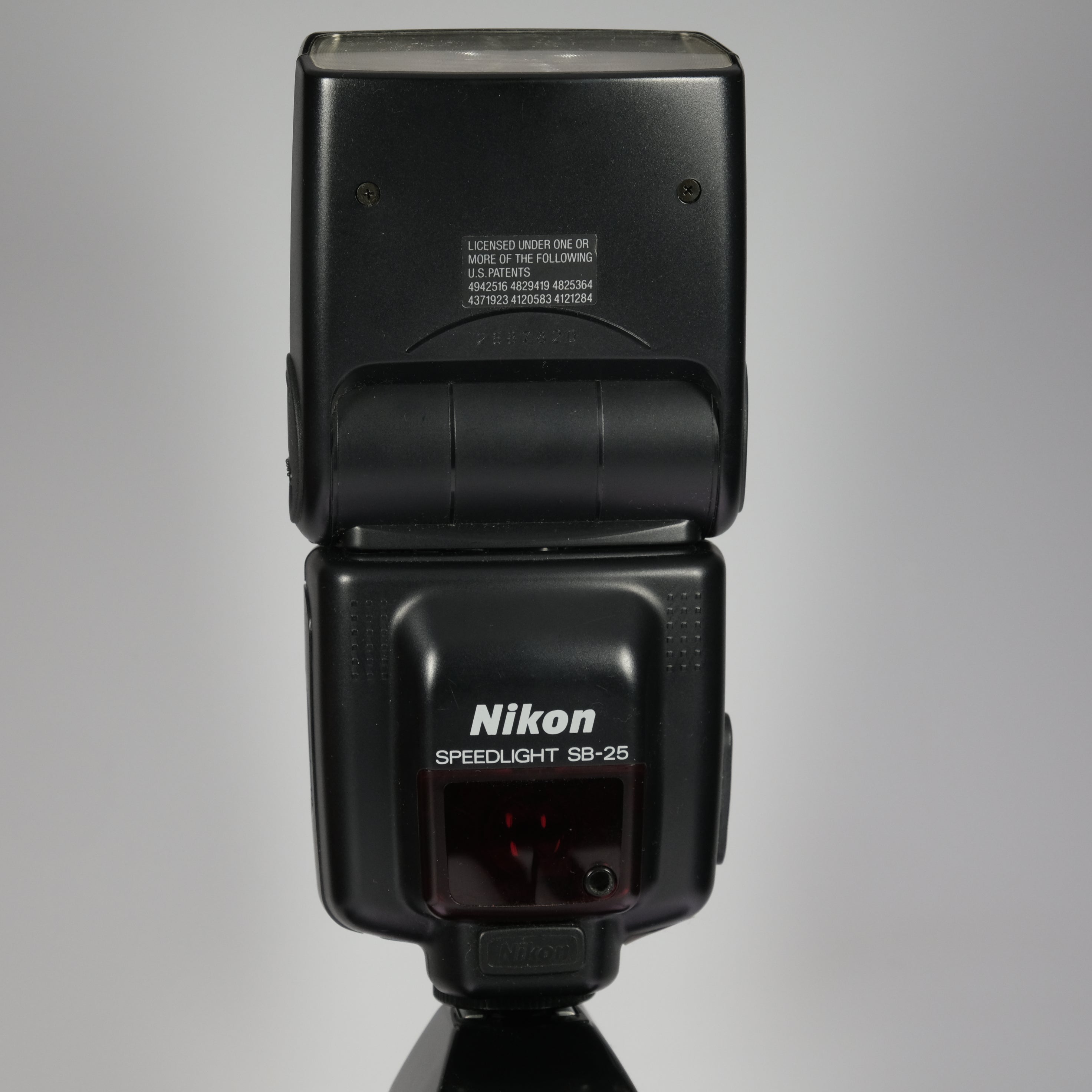 Nikon Speedlight SB-25 – Click & Surr