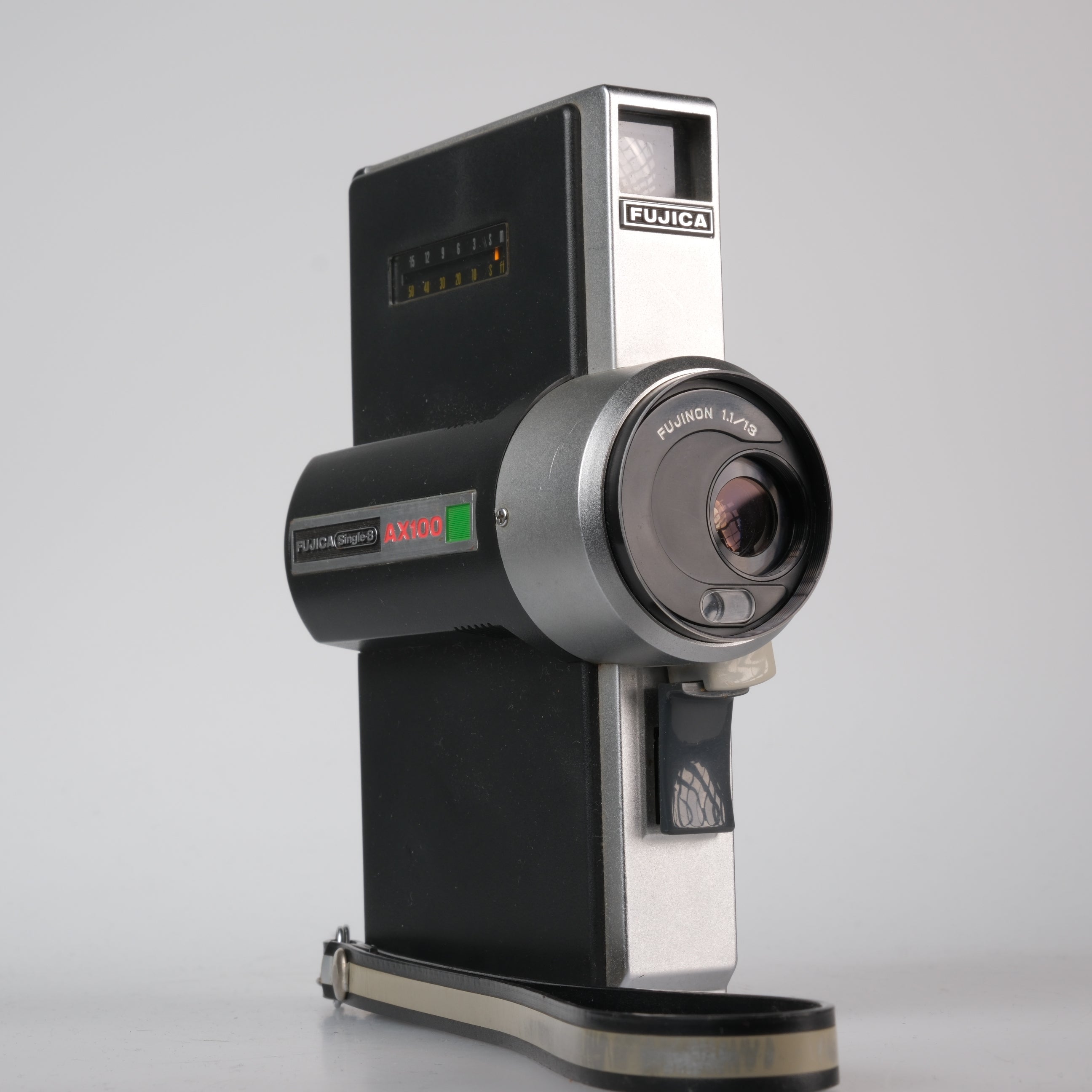 Fujica AX100