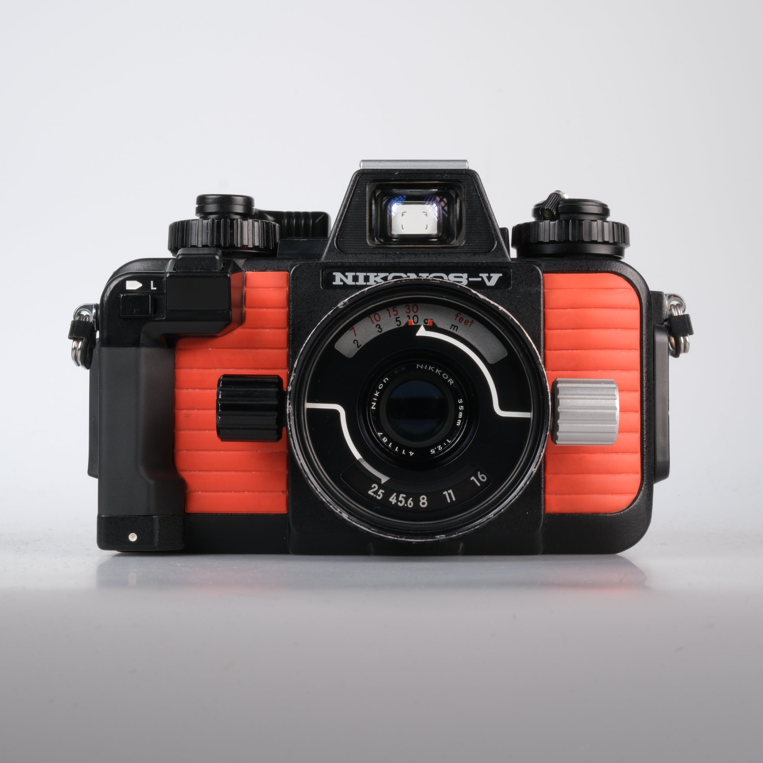 Nikonos-V