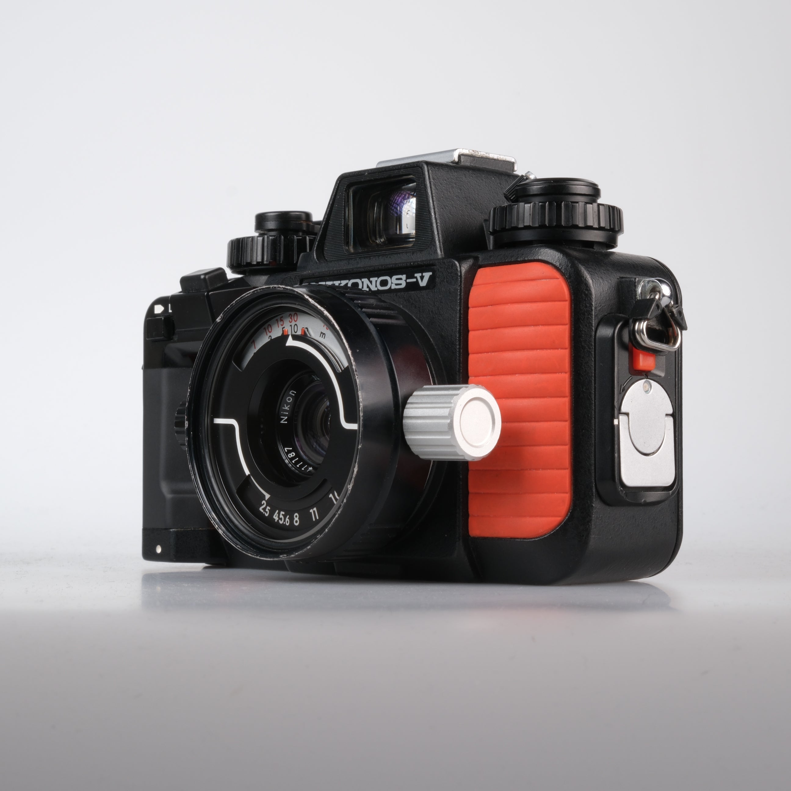 Nikonos-V