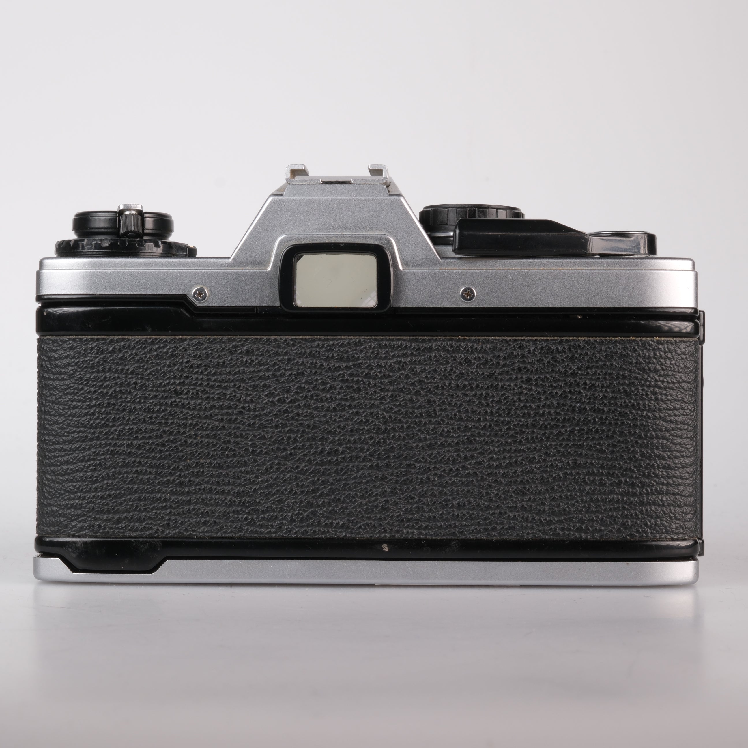 Olympus OM10