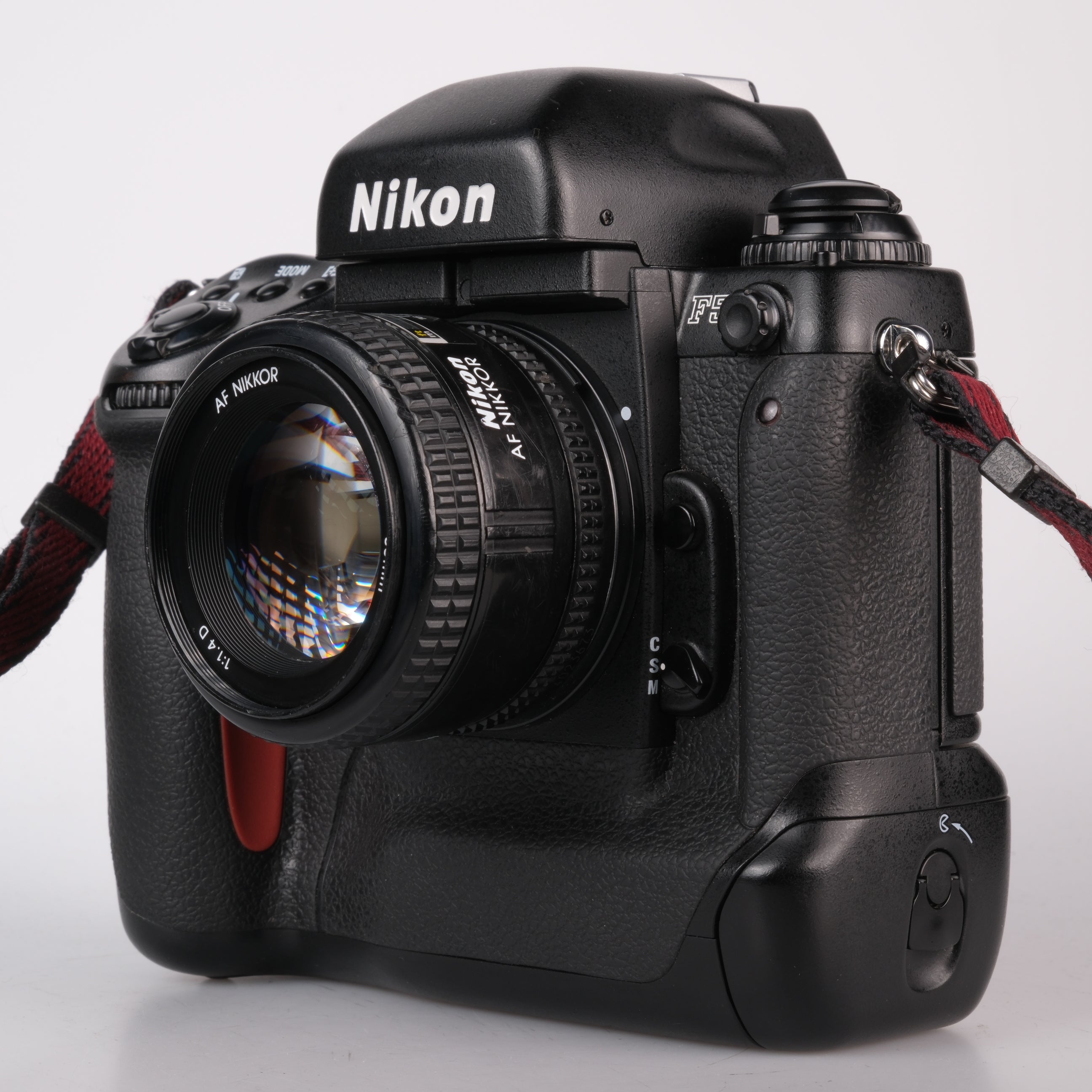 Nikon F5