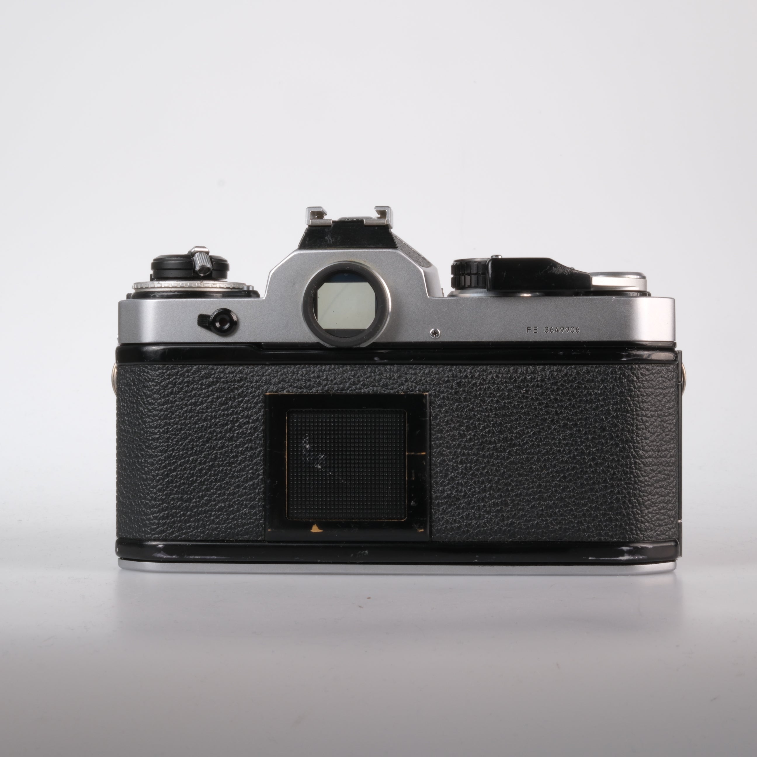 Nikon FE