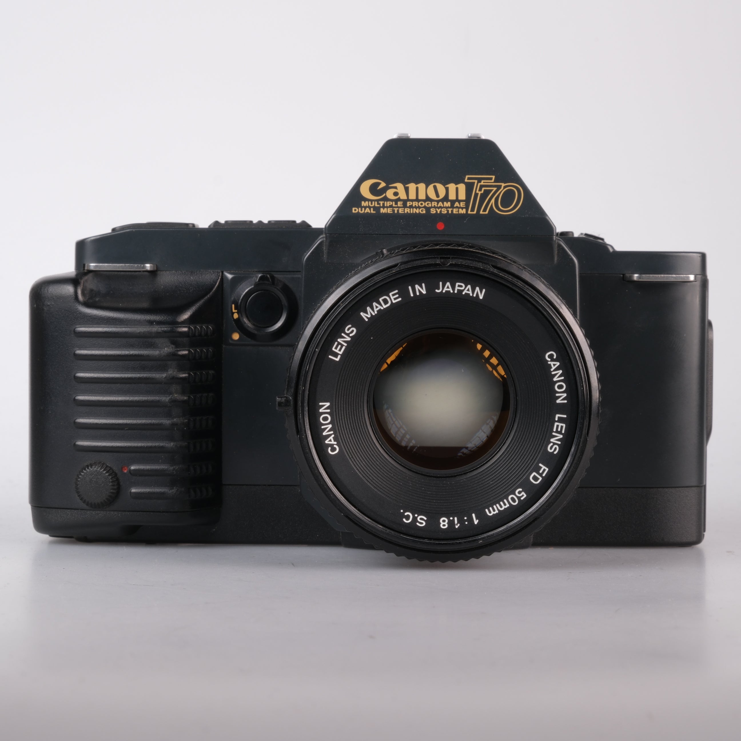 Canon T70