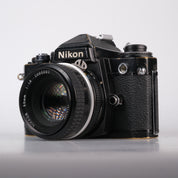Nikon FE2 Schwarz