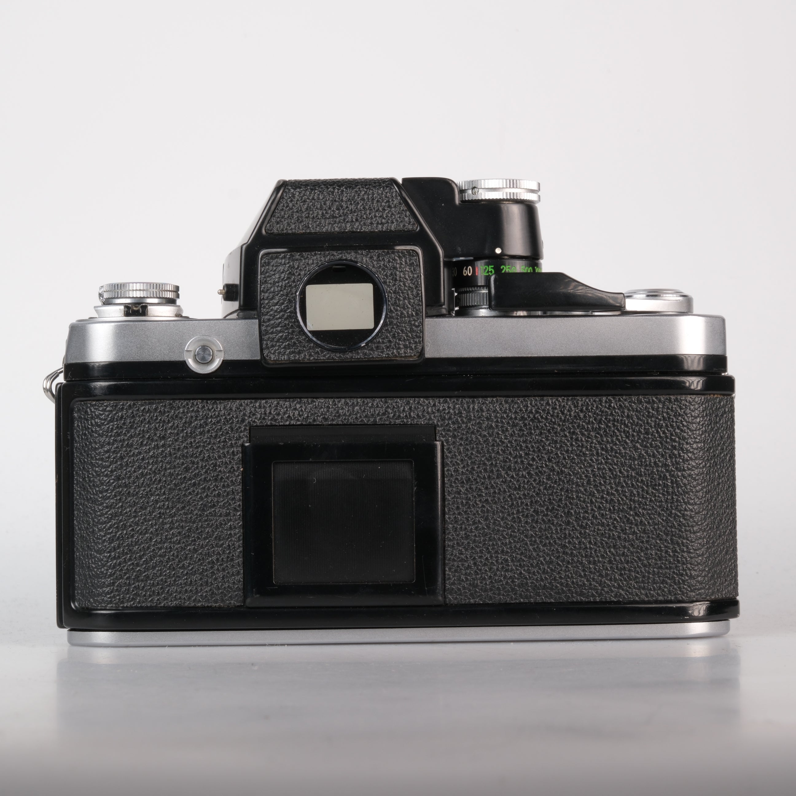 Nikon F2 Photomic mit DP-1 Sucher