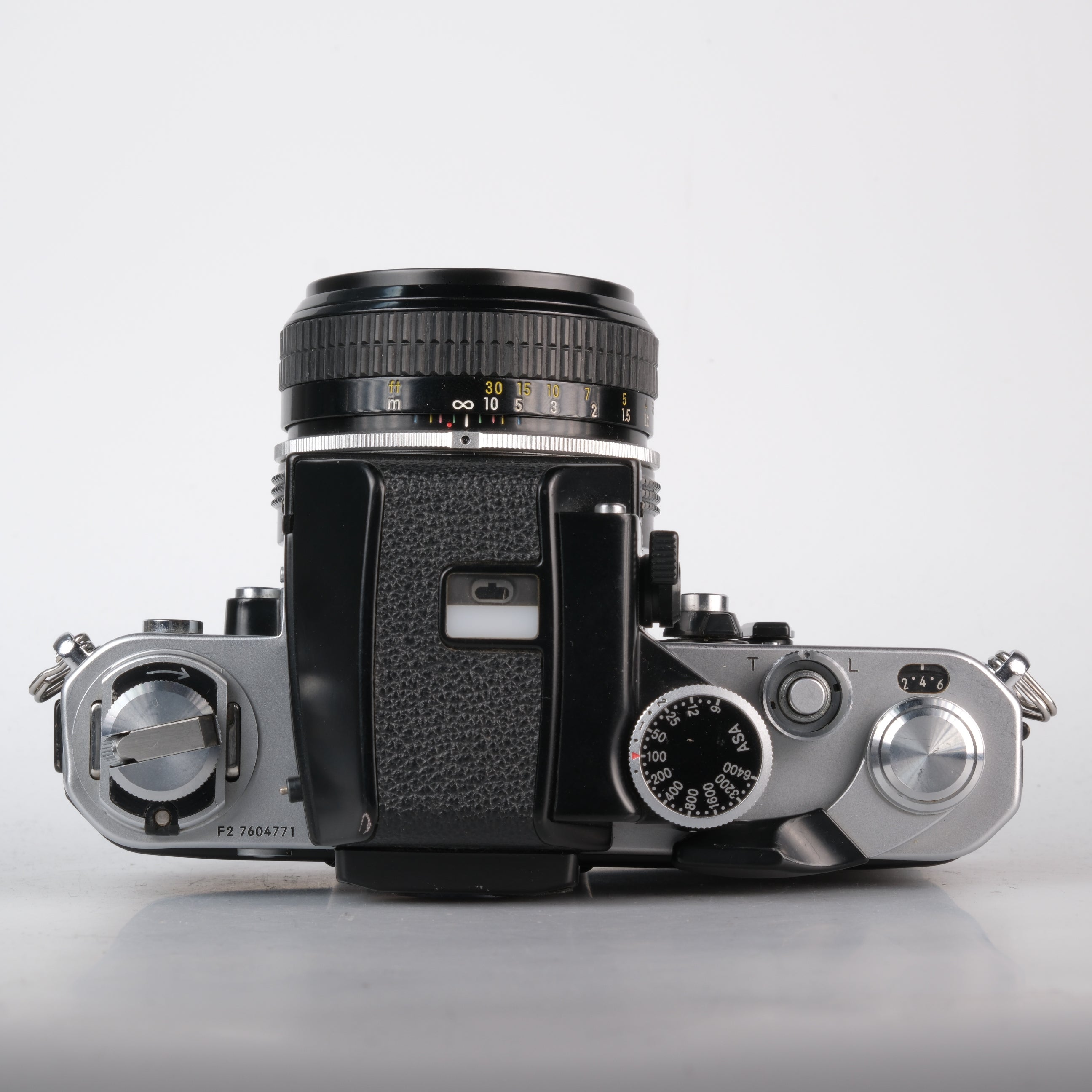 Nikon F2 Photomic mit DP-1 Sucher