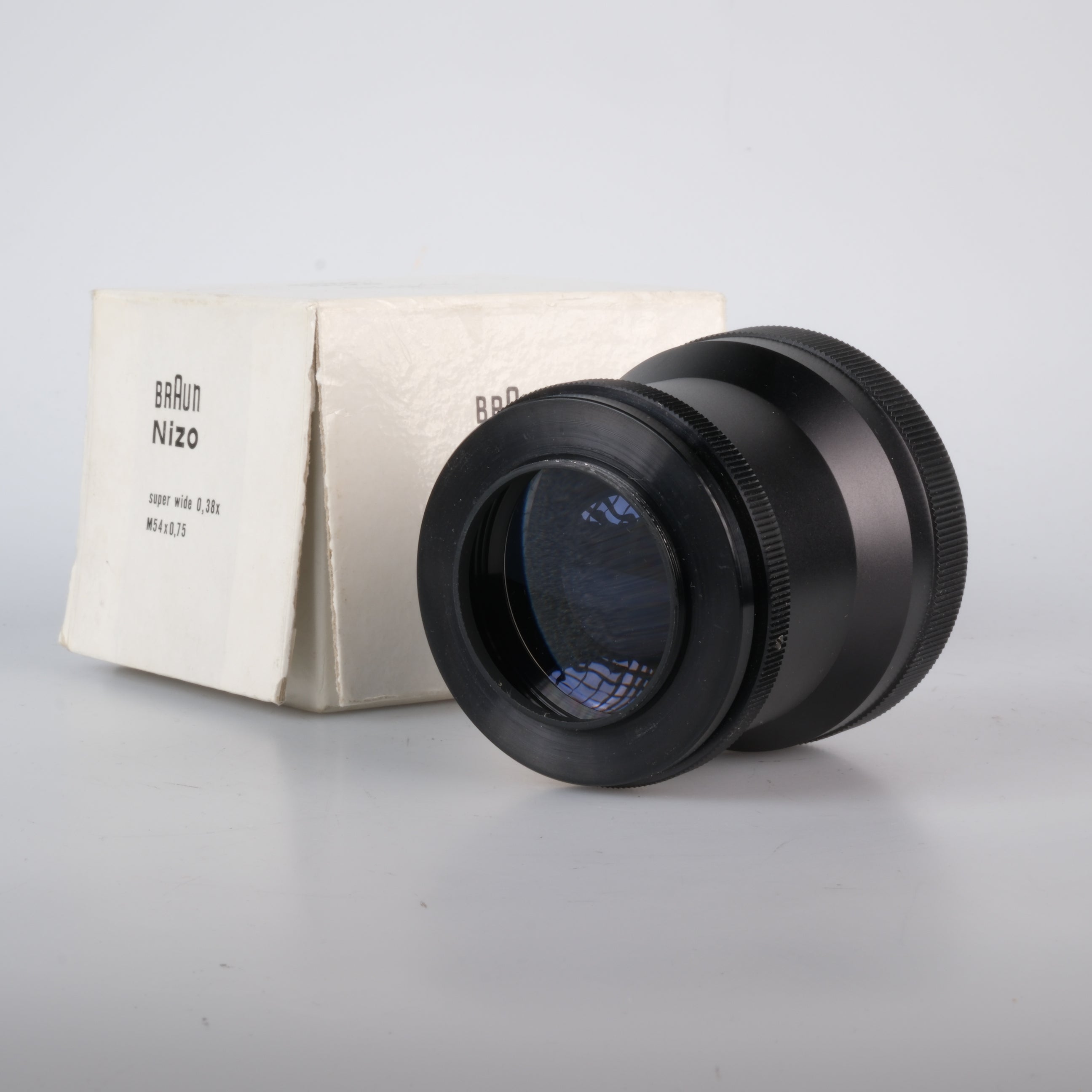 Nizo Super Wide 0.38x Weitwinkelvorsatz