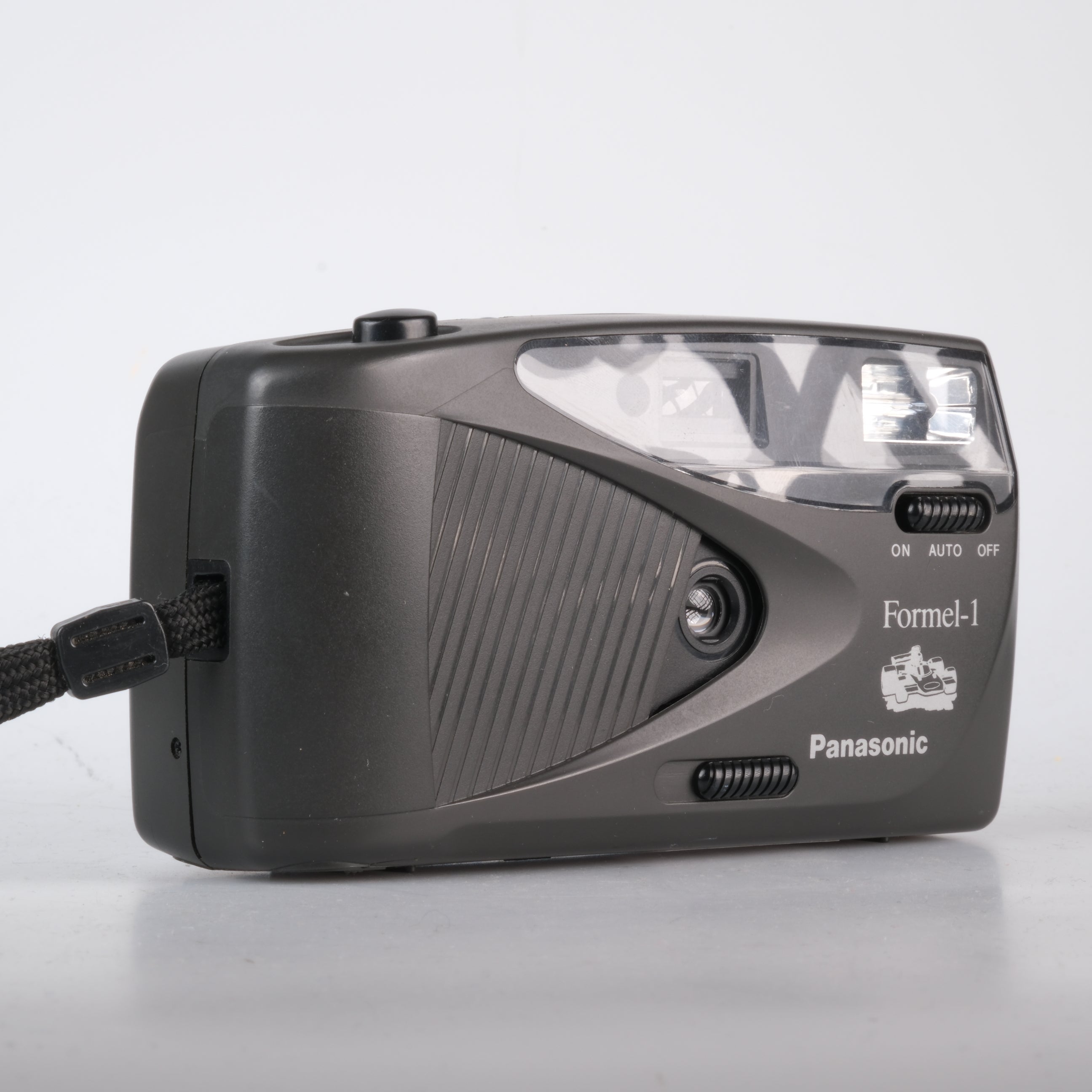 Panasonic C-335EF Formel 1