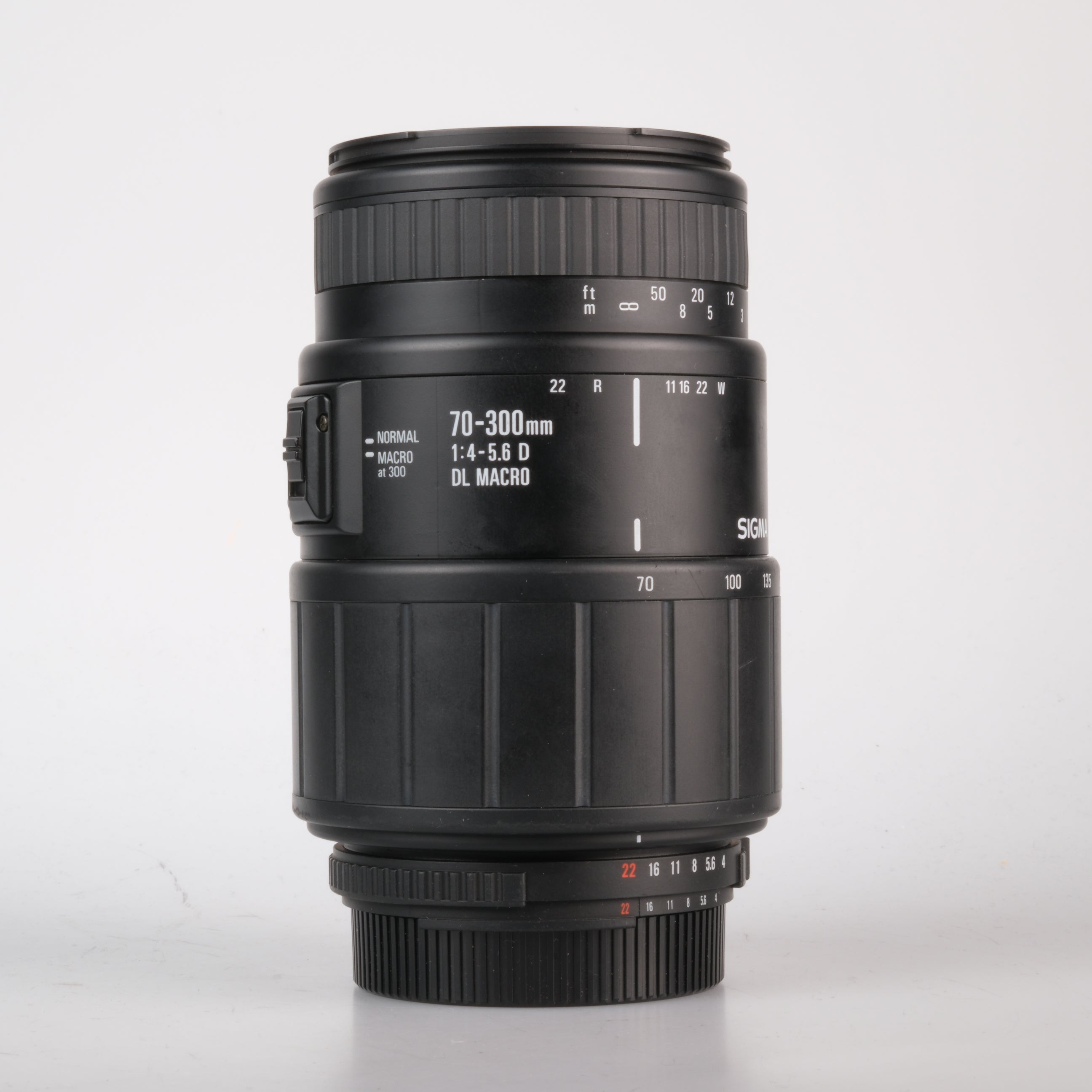 Sigma 4-5.6/70-300mm