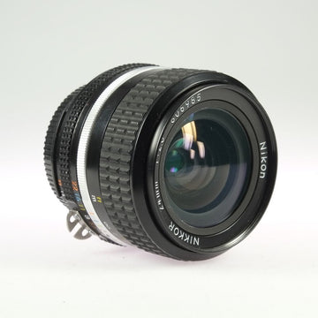 Nikon Nikkor 2.8/24mm
