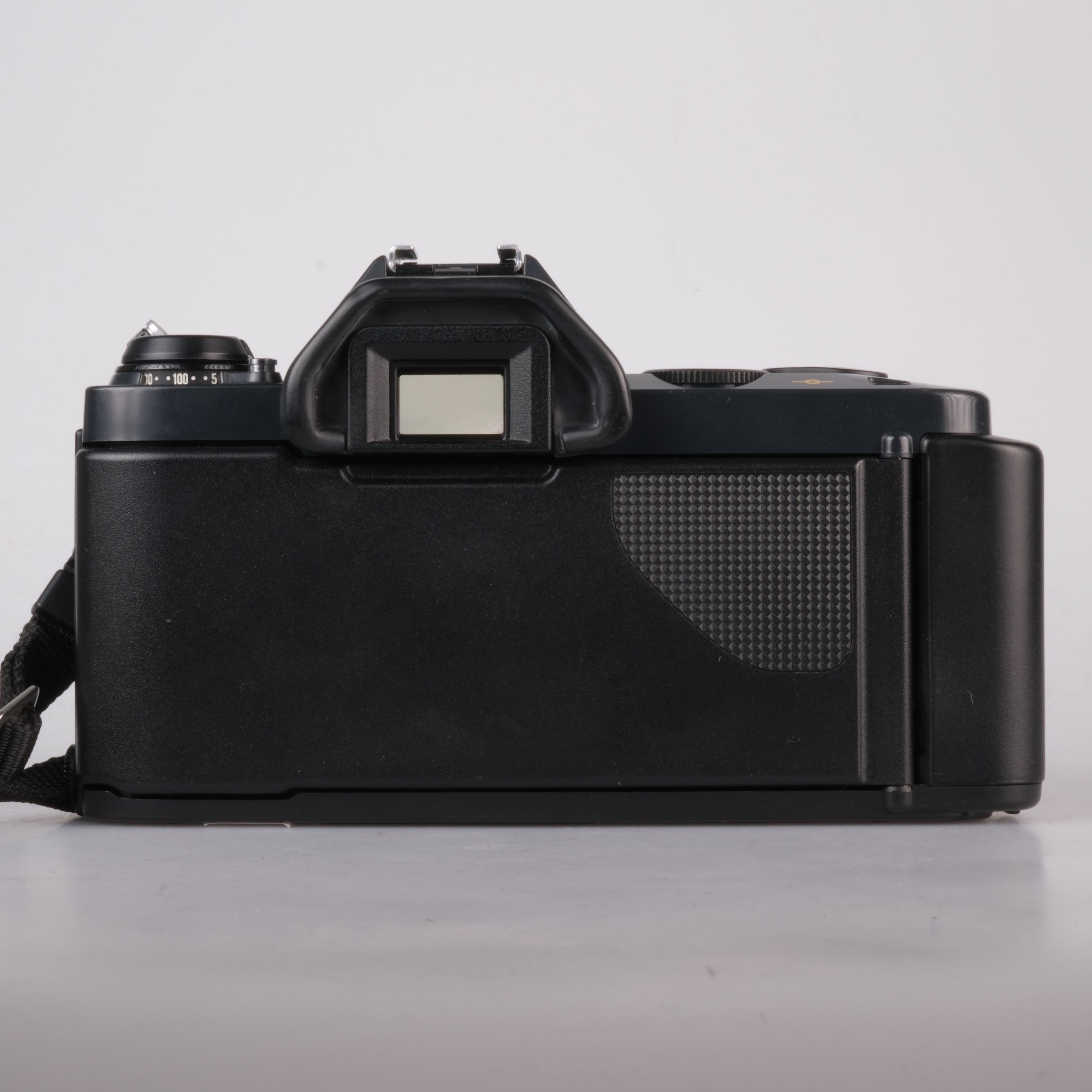 Canon T50
