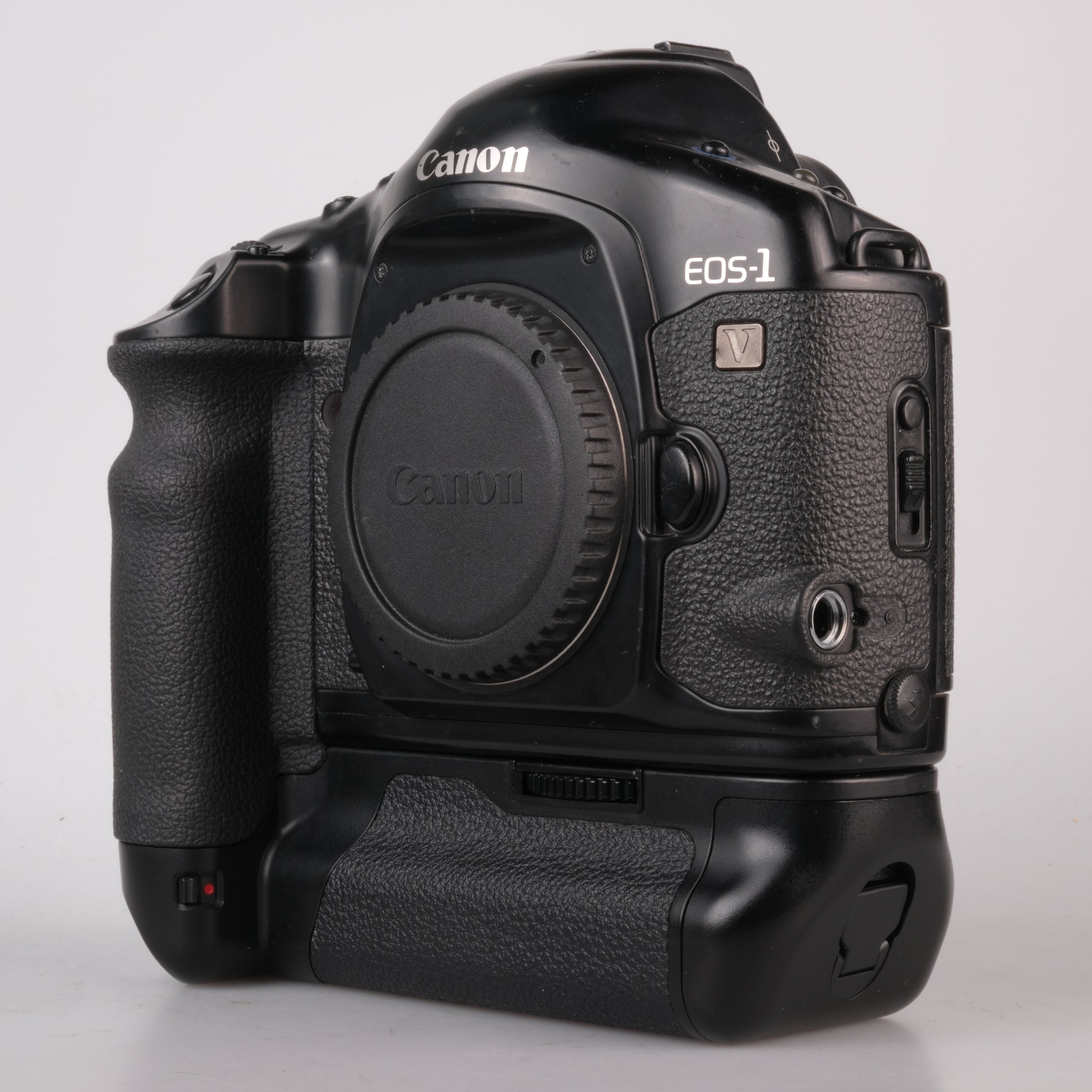 Canon EOS-1V +  PB-E2
