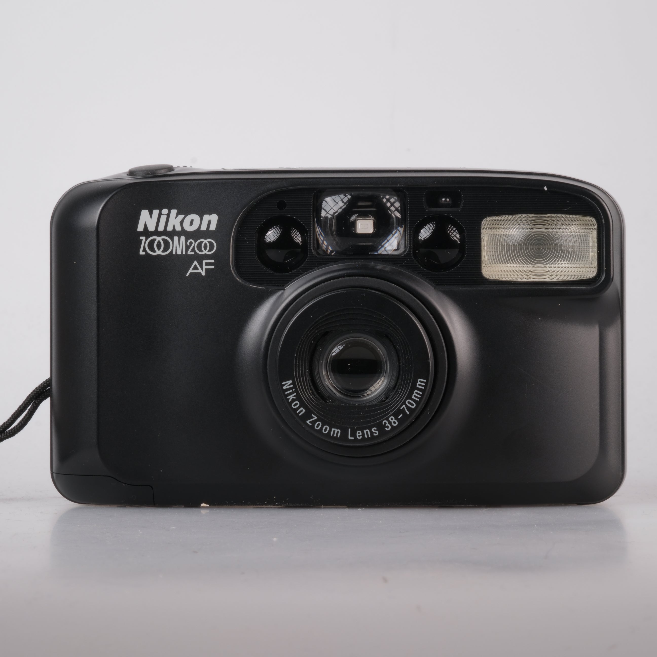 Nikon Zoom 200AF