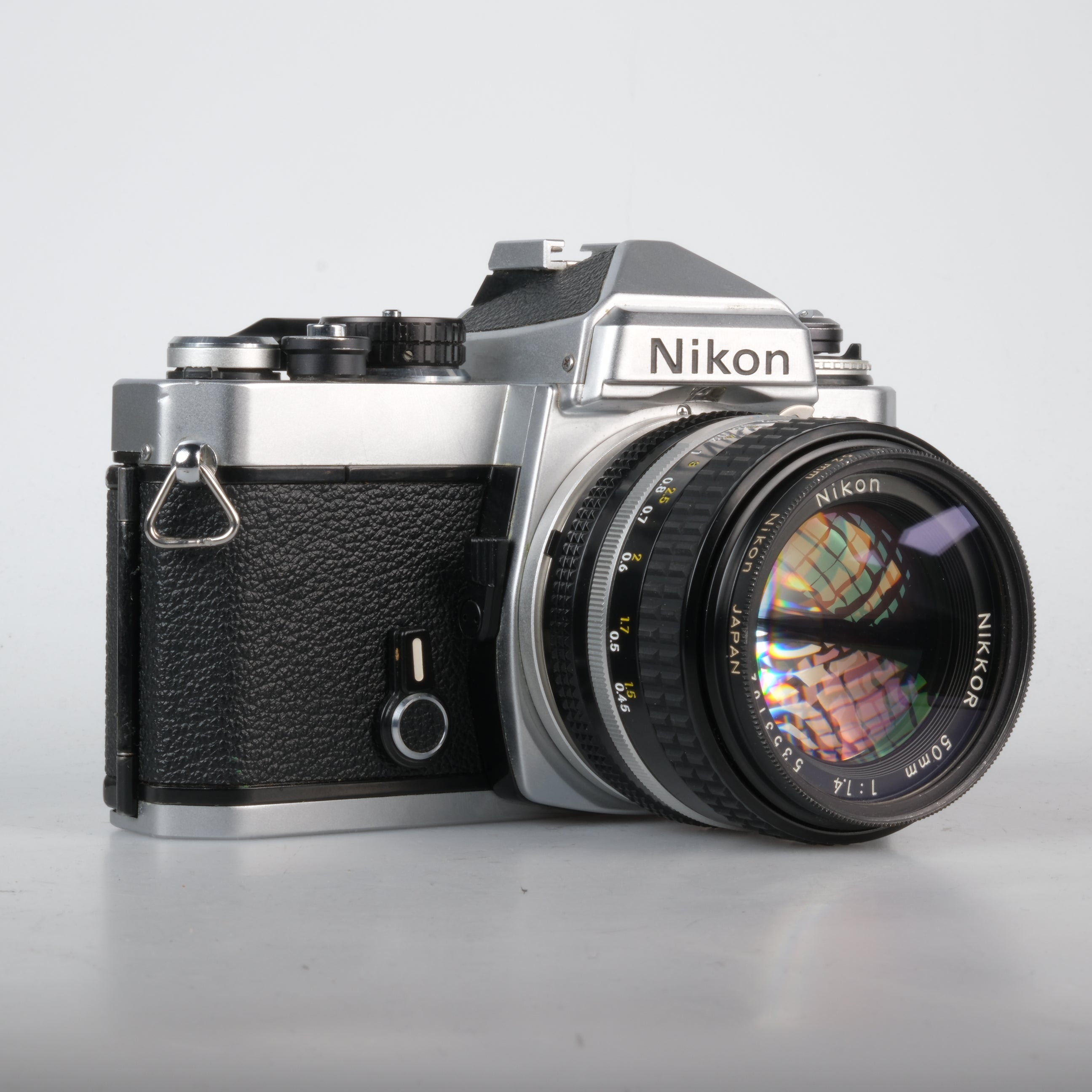 Nikon FE + 1.4/50mm
