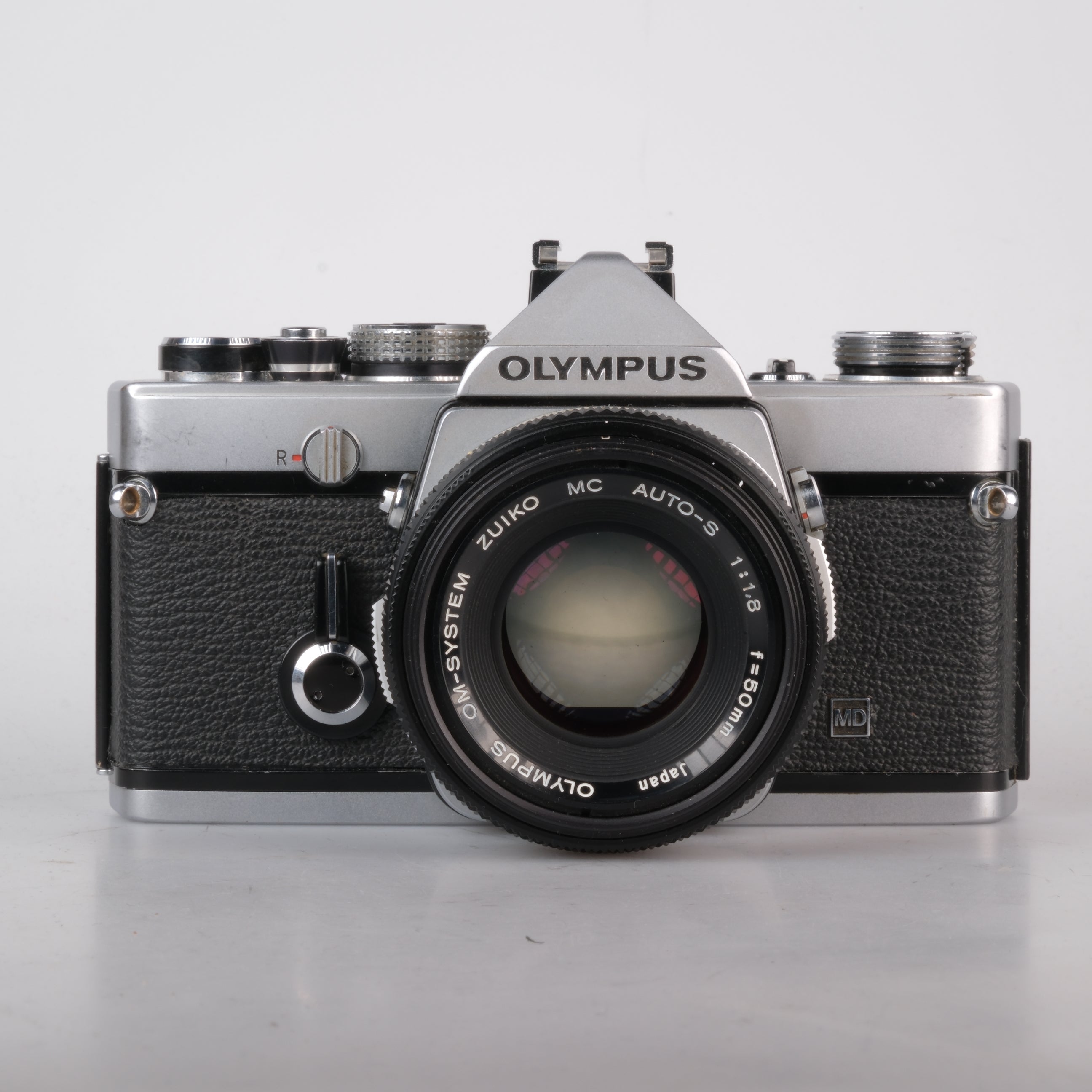 Olympus OM-1 + 1.8/50mm