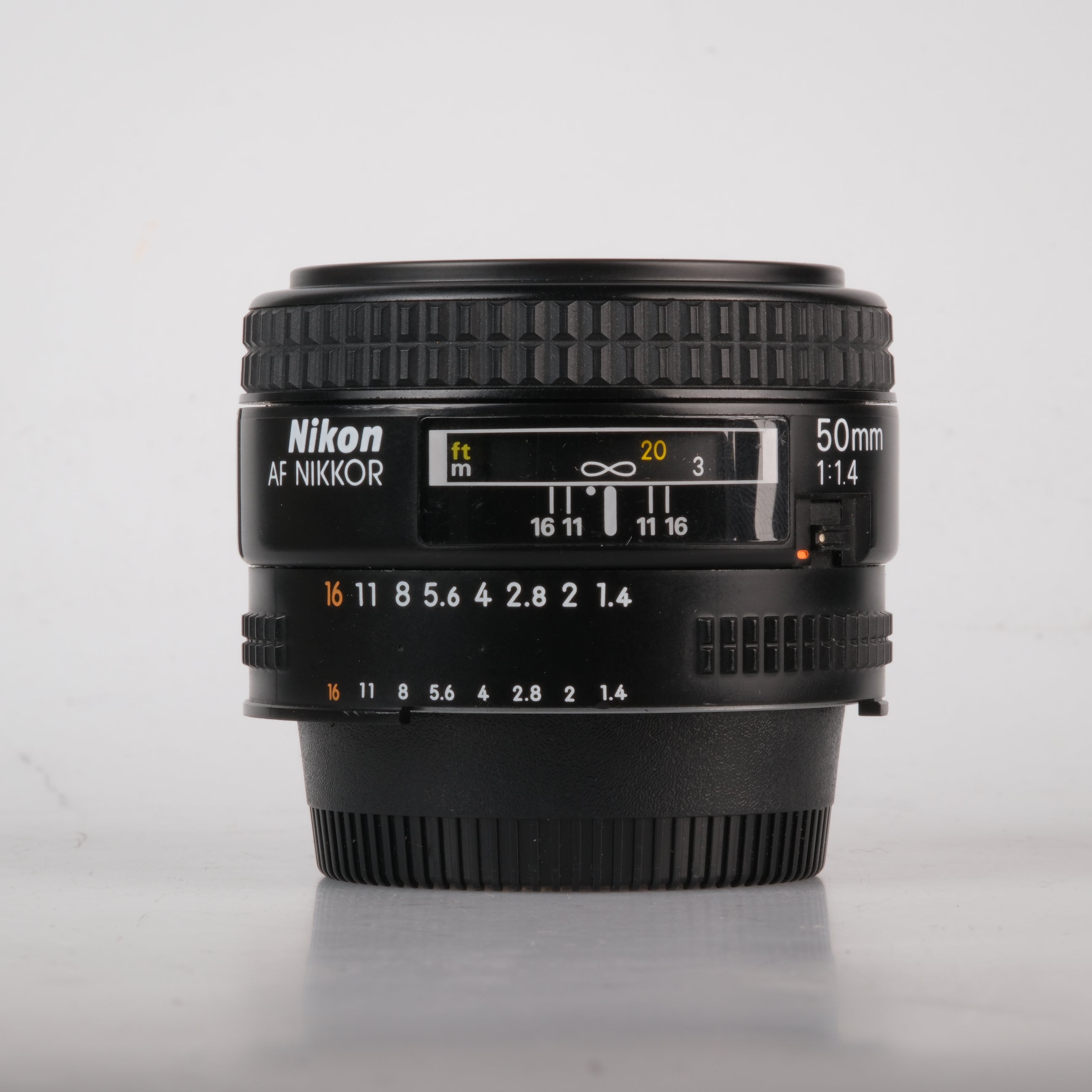 Nikon AF Nikkor 1.4/50mm