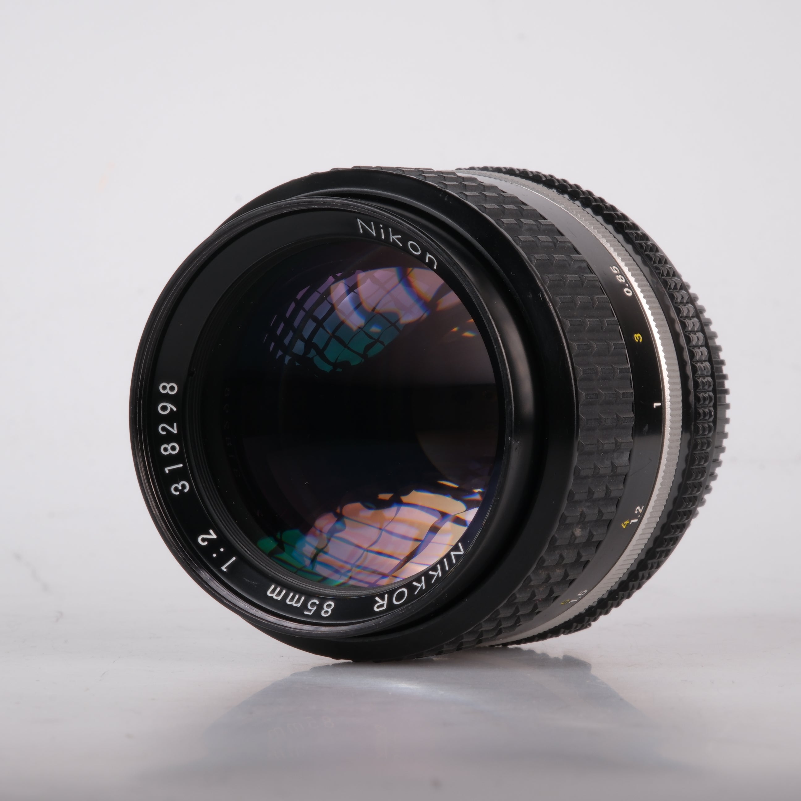 Nikon Nikkor AI-S 2/85mm
