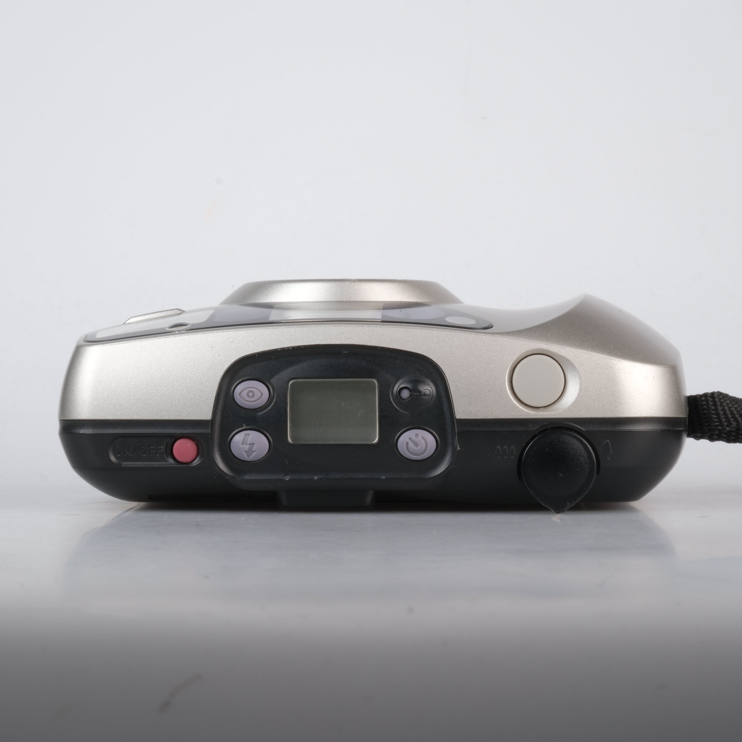 Pentax Espio 738