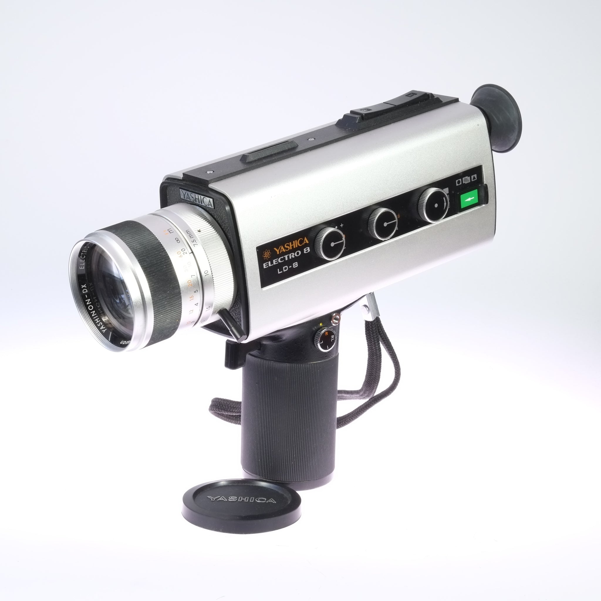 Yashica Electro 8 LD-8