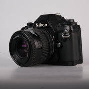 Nikon F-301 + AF Nikkor 3.3-4.5/35-70mm