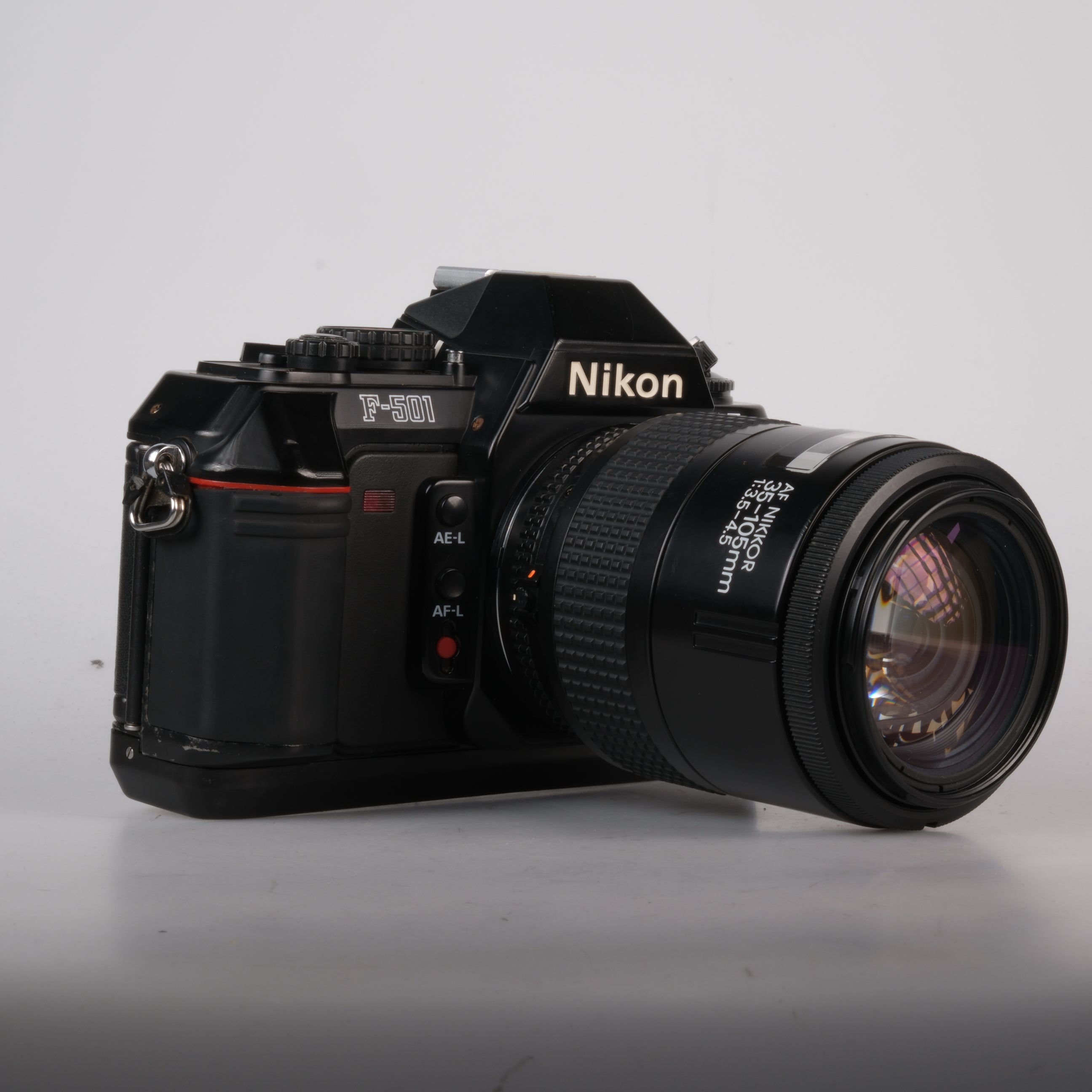 Nikon F-501 AF + AF Nikkor 3.5-4.5/35-105mm