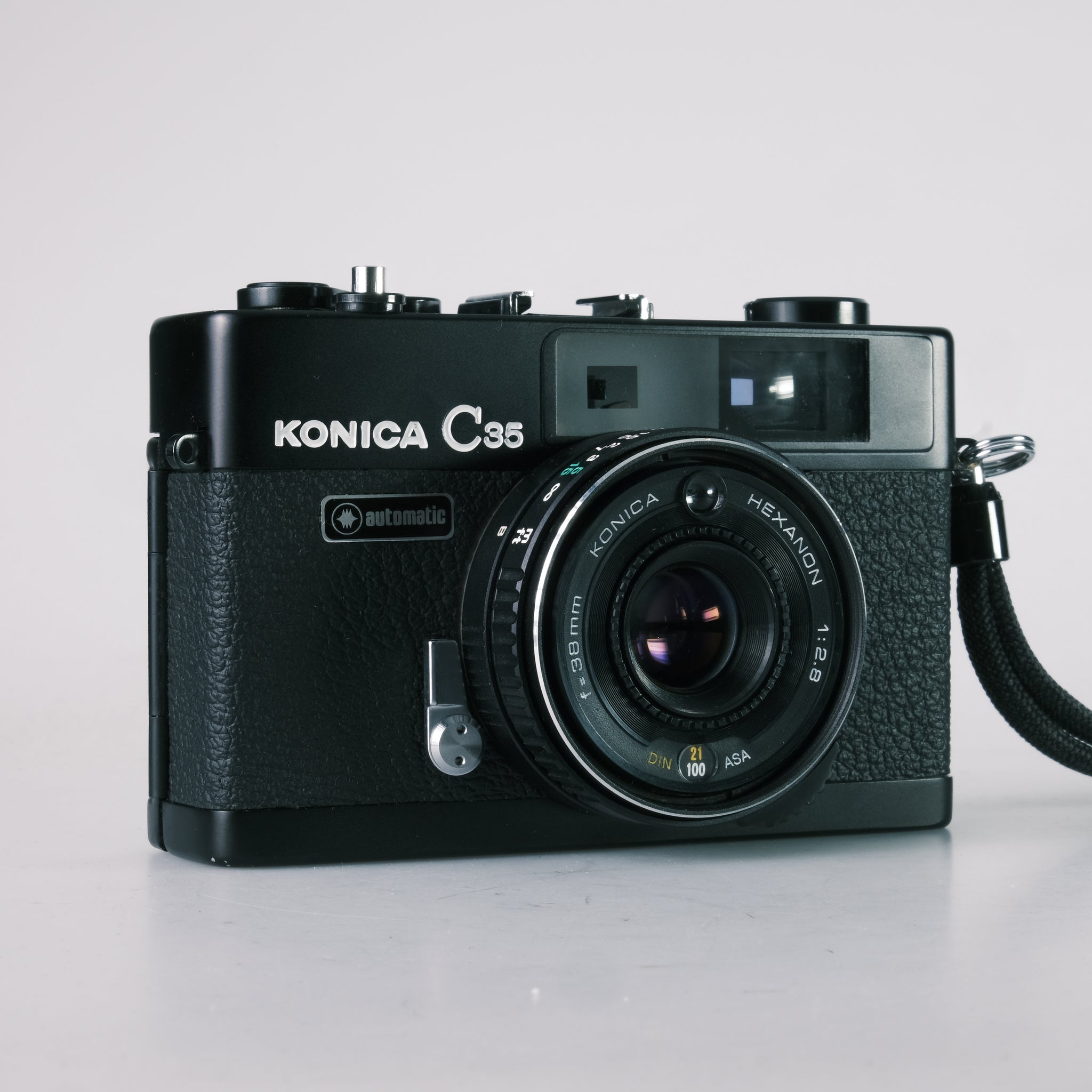 Konica C35