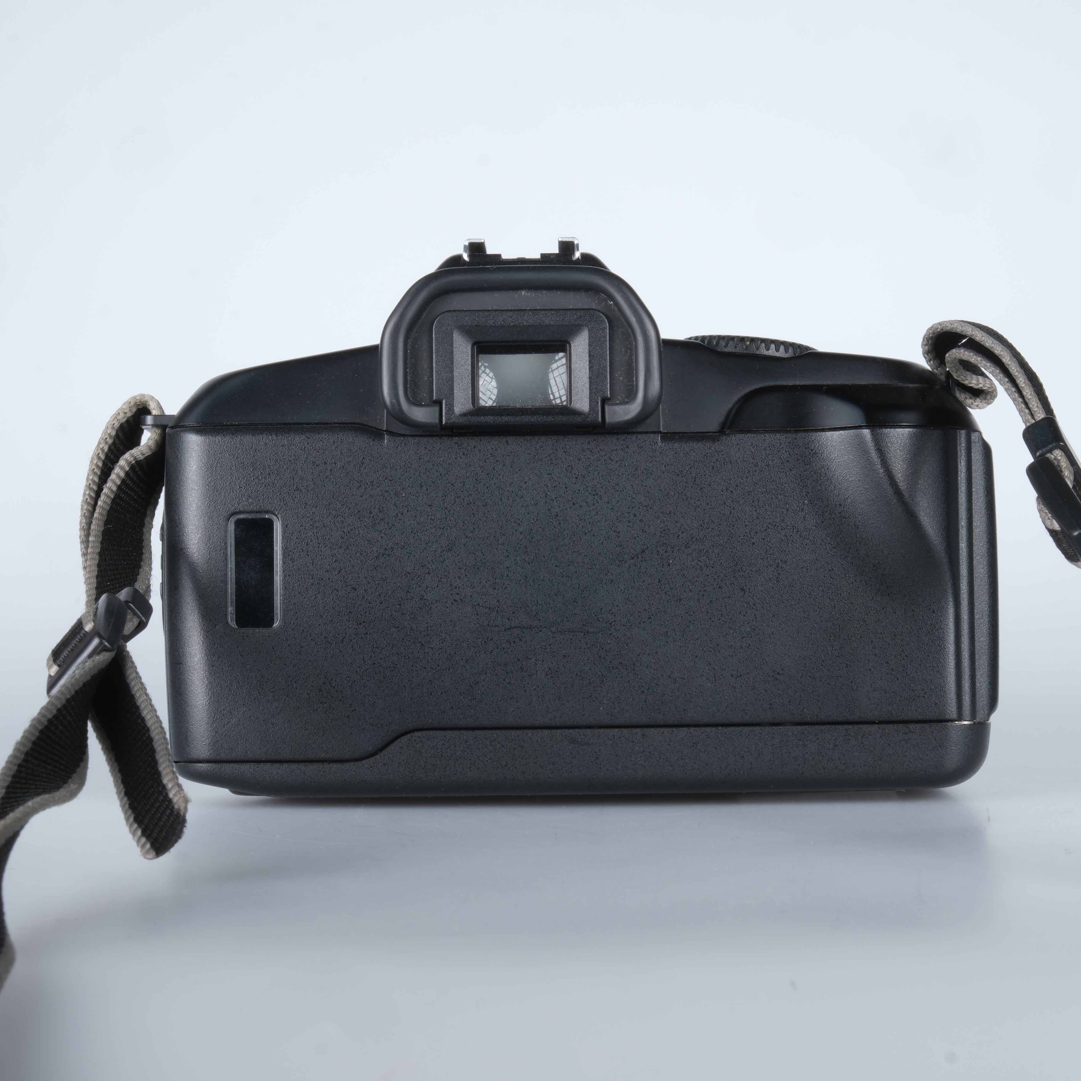 Canon EOS 850